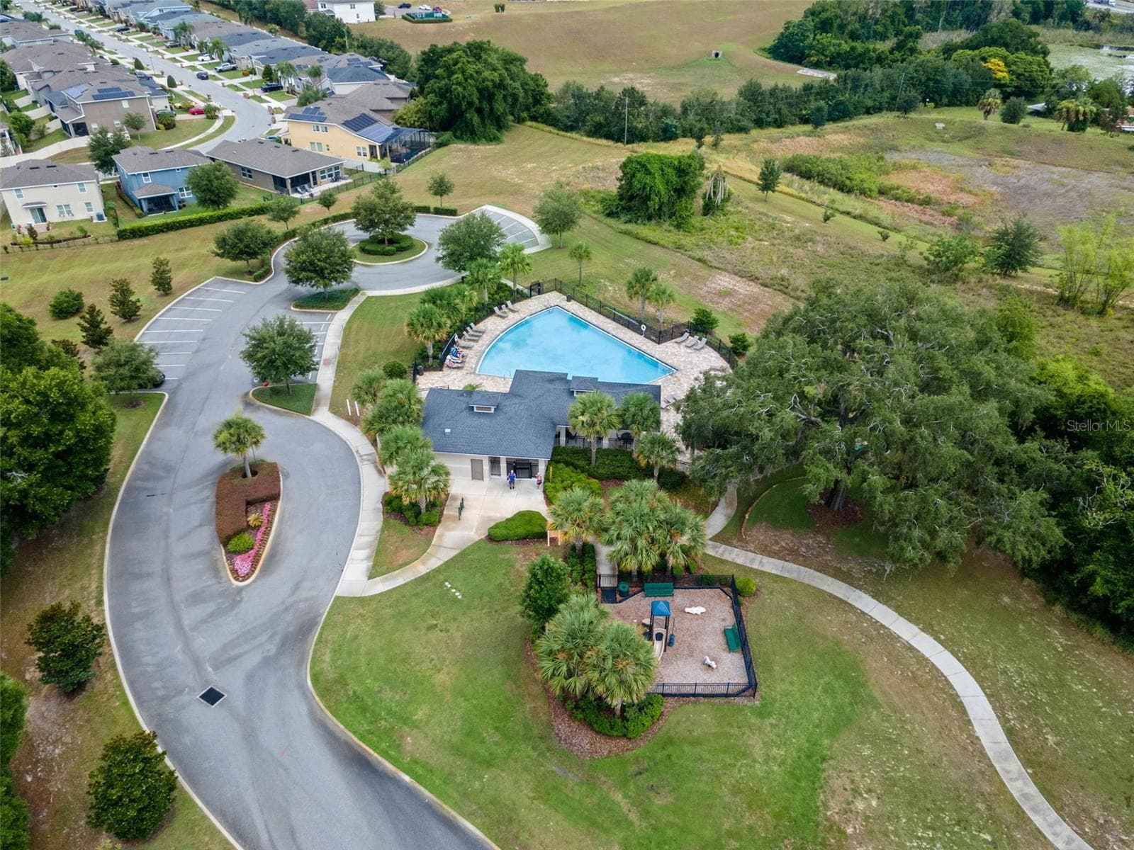 Single Family Residence at 13322 BLOSSOM VALLEY DR, CLERMONT, photo 56 of 65