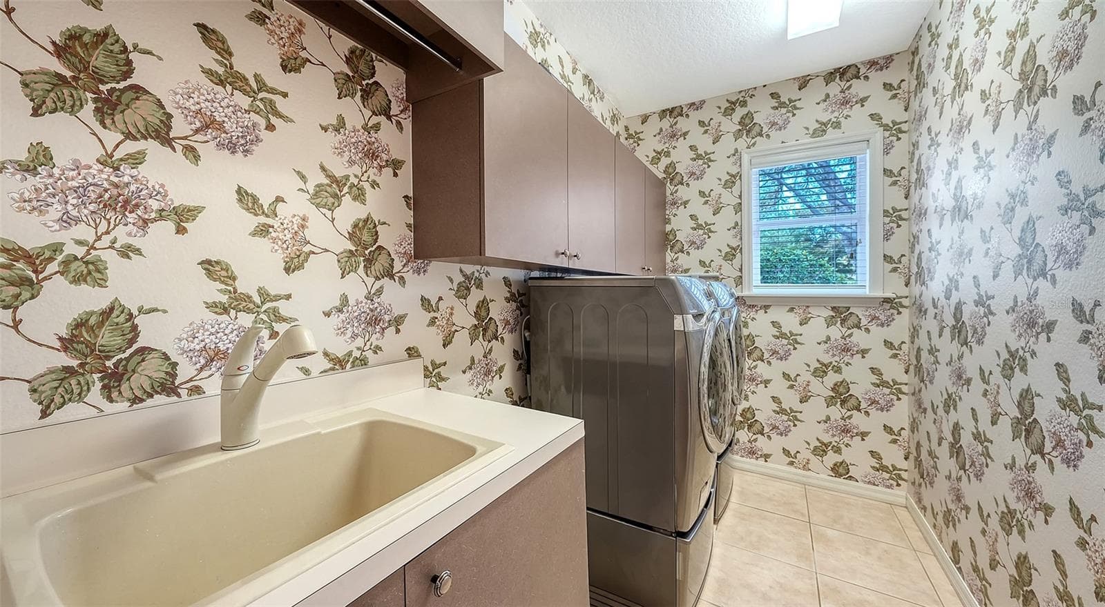 Single Family Residence at 642 TRENTON WAY, OSPREY, photo 47 of 95