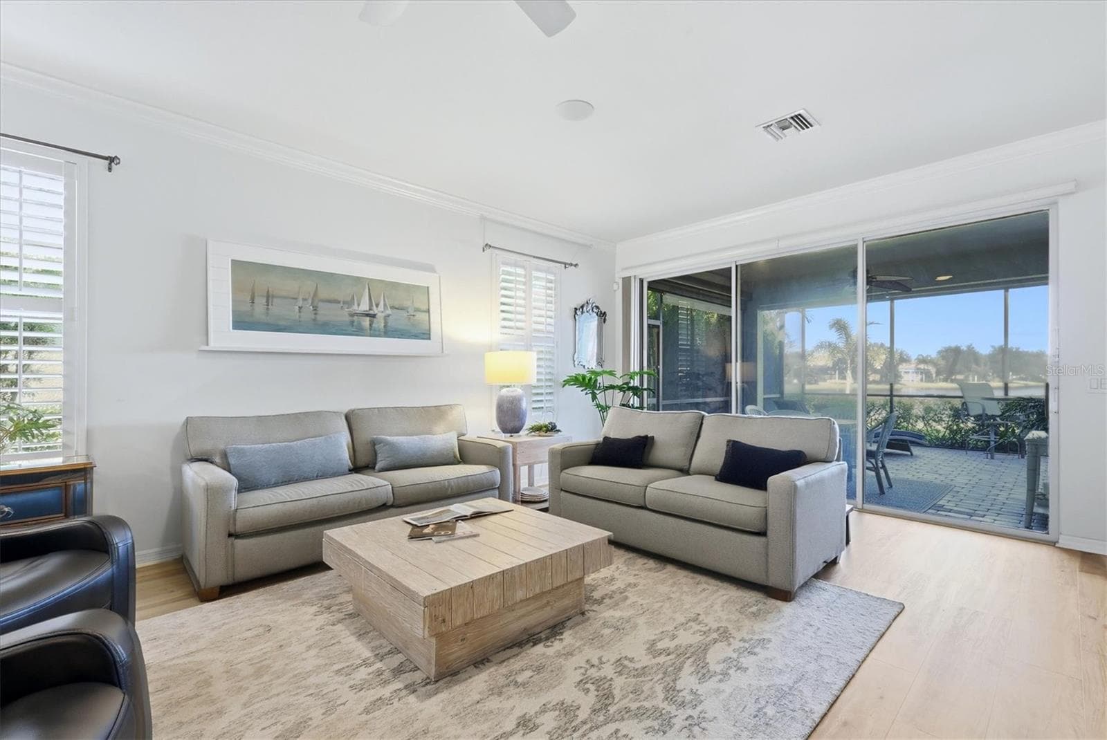 Single Family Residence at 19256 JALISCA ST, VENICE, photo 11 of 82