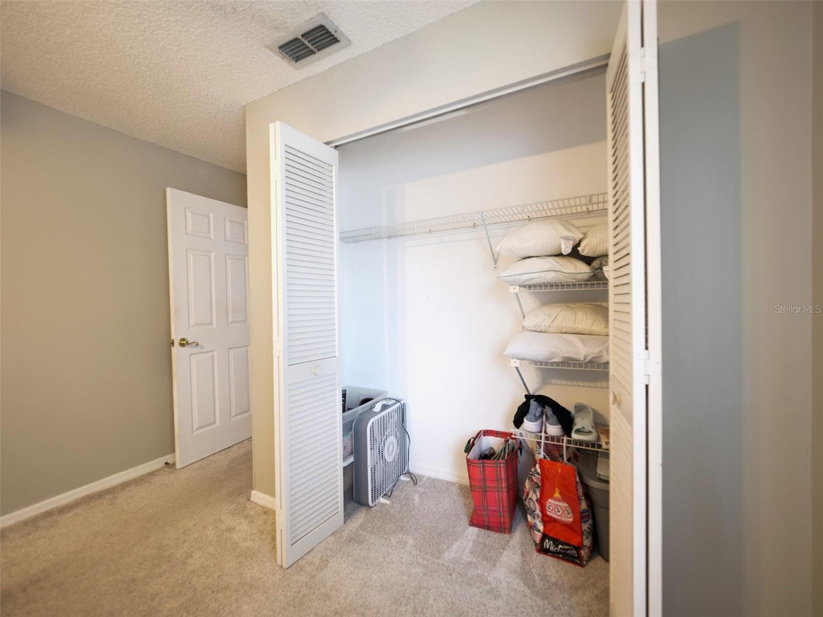Single Family Residence at 4434 NORTHAMPTON DR, NEW PORT RICHEY, photo 17 of 38
