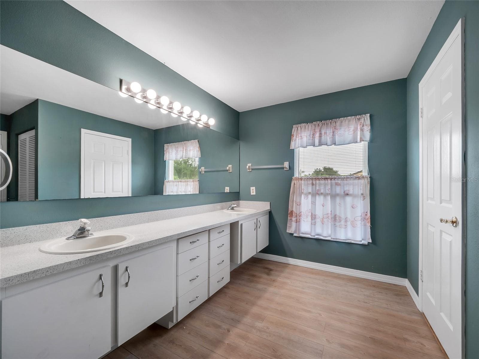Single Family Residence at 4434 NORTHAMPTON DR, NEW PORT RICHEY, photo 30 of 38