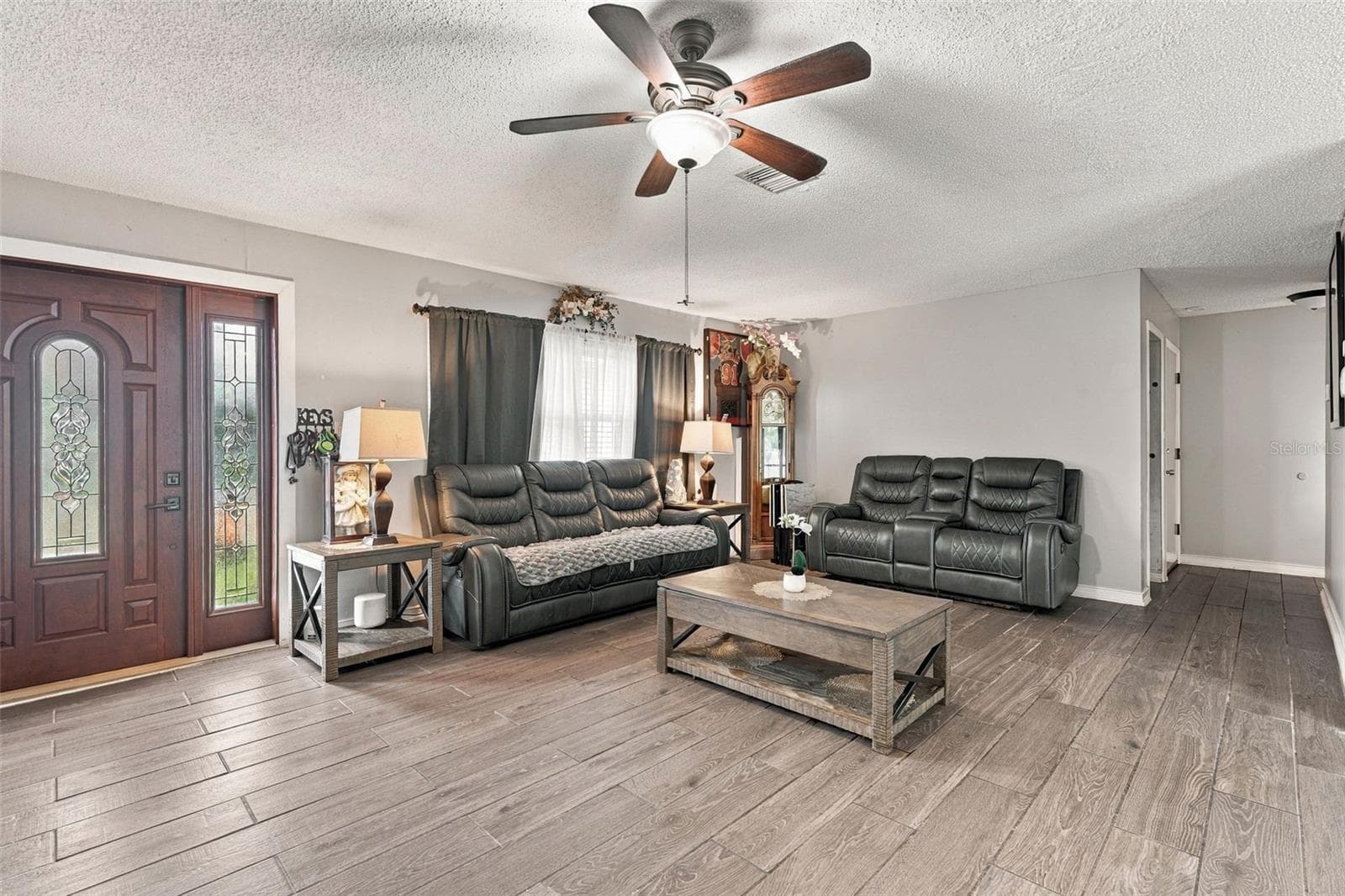 Single Family Residence at 22205 NEW YORK AVE, PORT CHARLOTTE, photo 5 of 25
