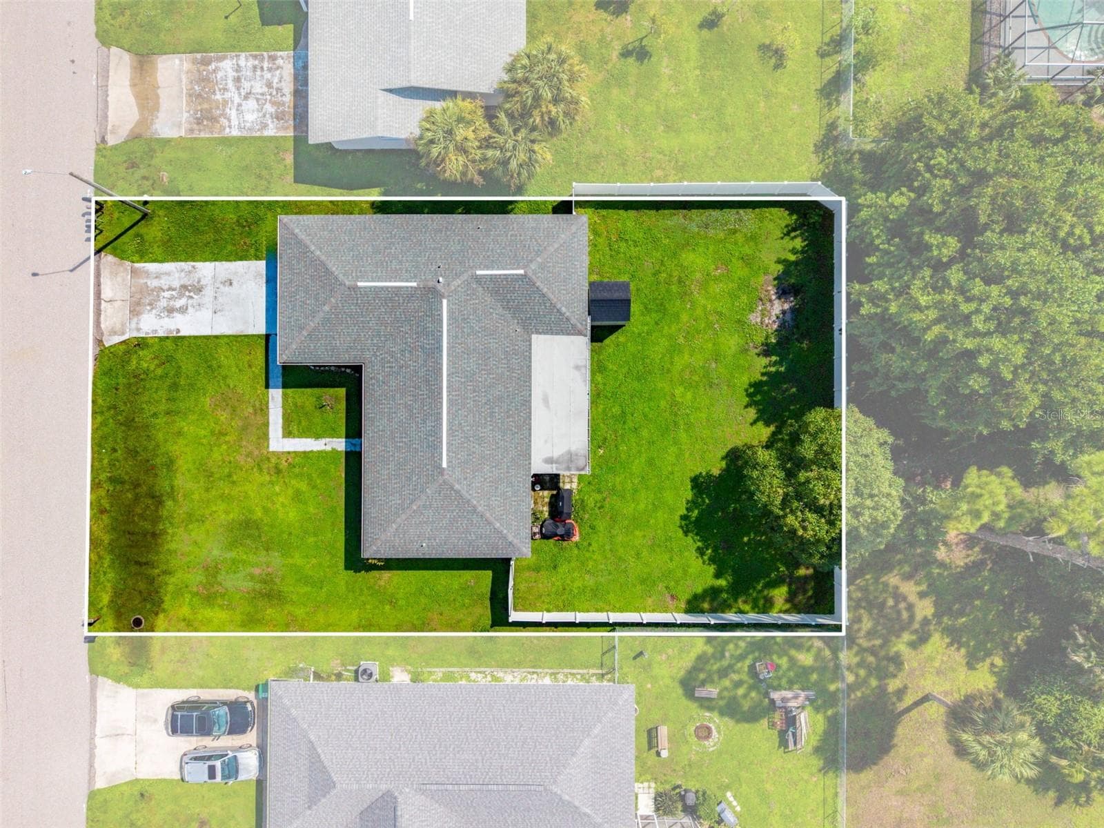 Single Family Residence at 22205 NEW YORK AVE, PORT CHARLOTTE, photo 21 of 25
