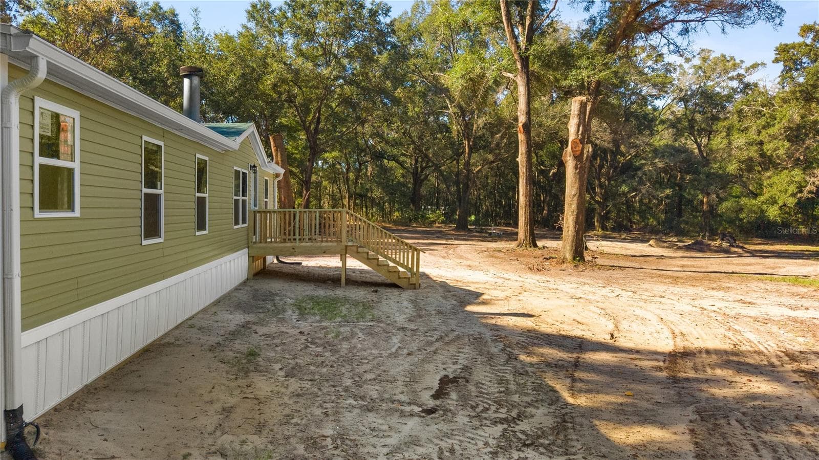 Manufactured Home at 2390 NW 65TH AVE, BELL, photo 28 of 43