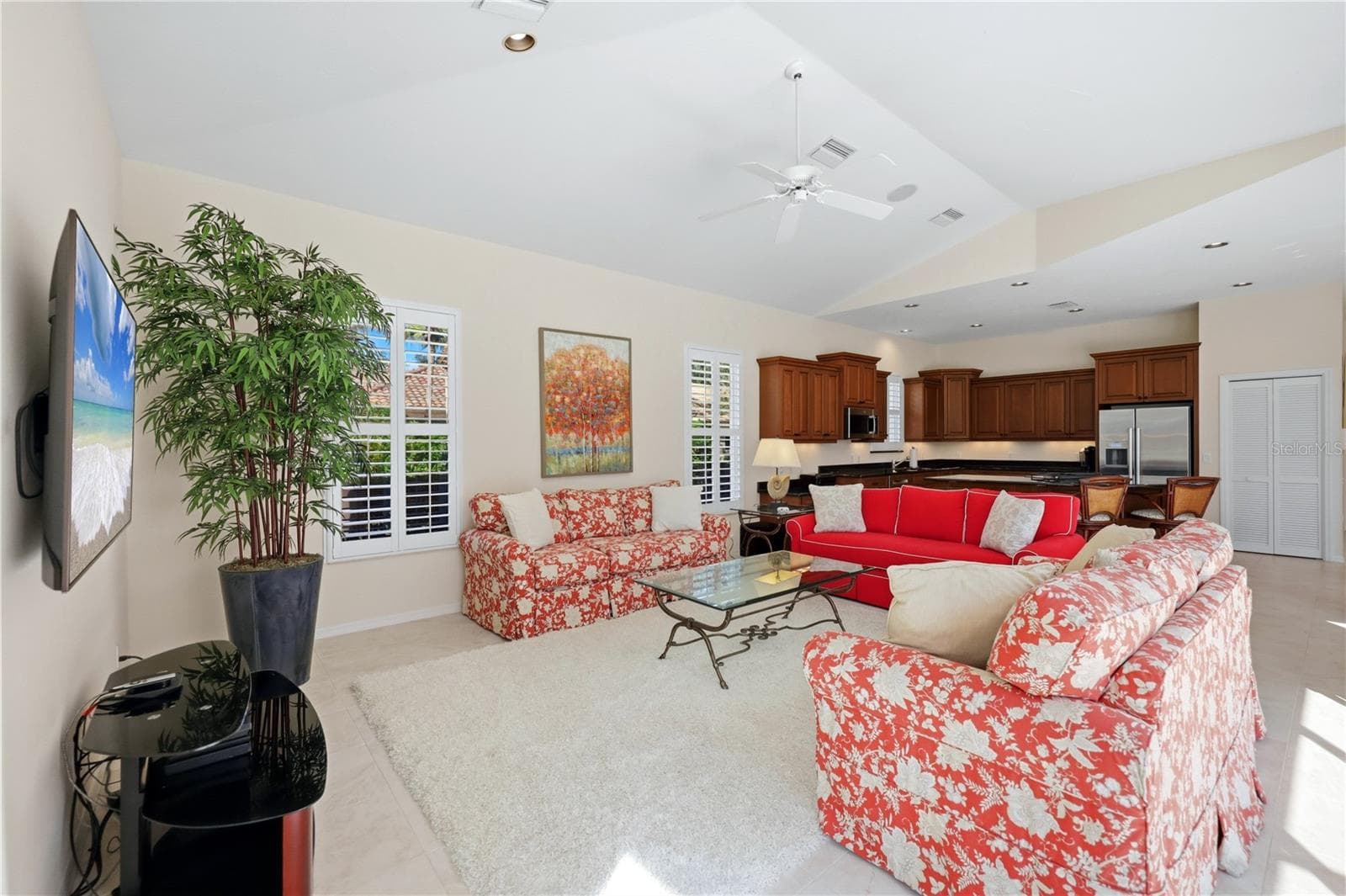 Single Family Residence at 7502 EATON CT, UNIVERSITY PARK, photo 13 of 58