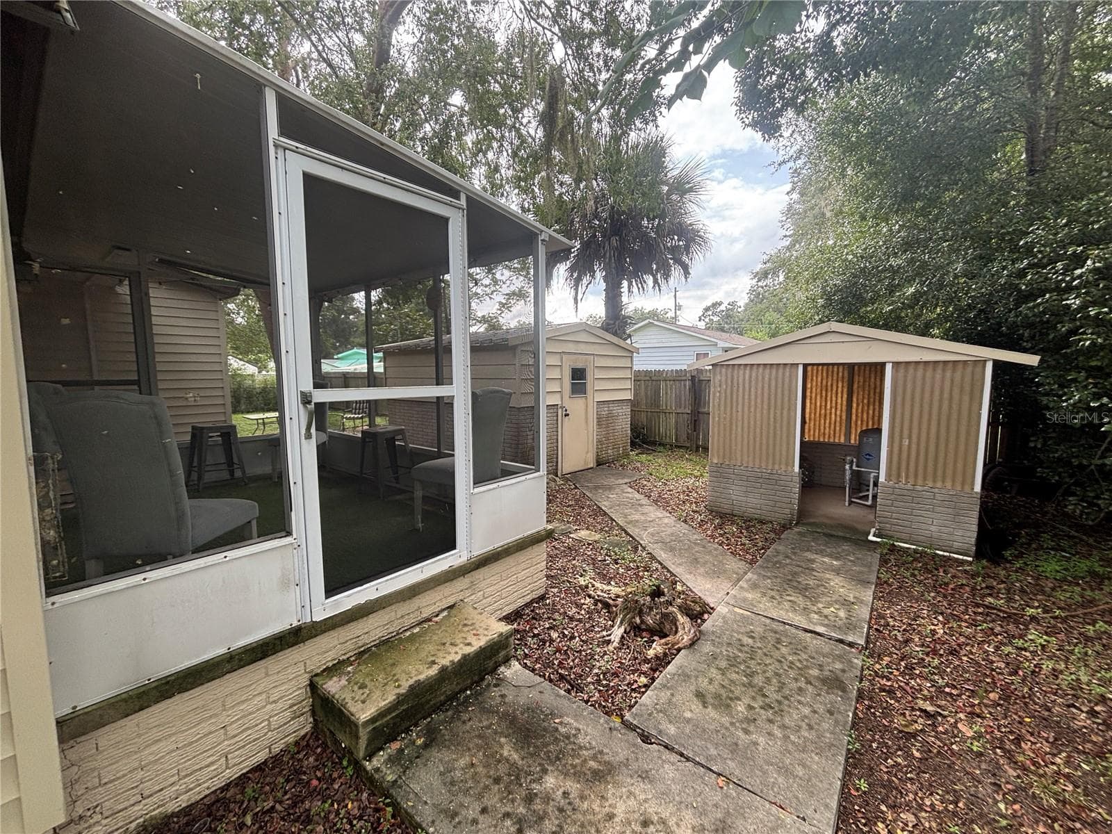 Mobile Home at 3728 NE 59TH AVE, SILVER SPRINGS, photo 11 of 43