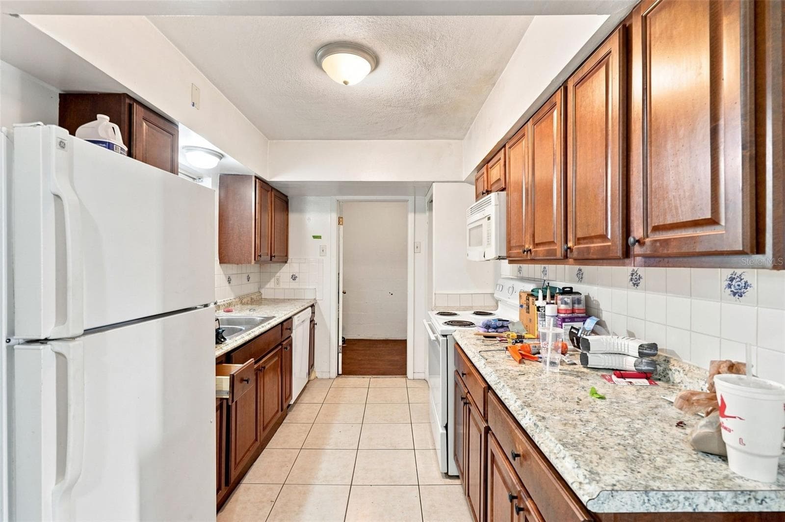 Single Family Residence at 6226 42ND AVE N, ST PETERSBURG, photo 12 of 34