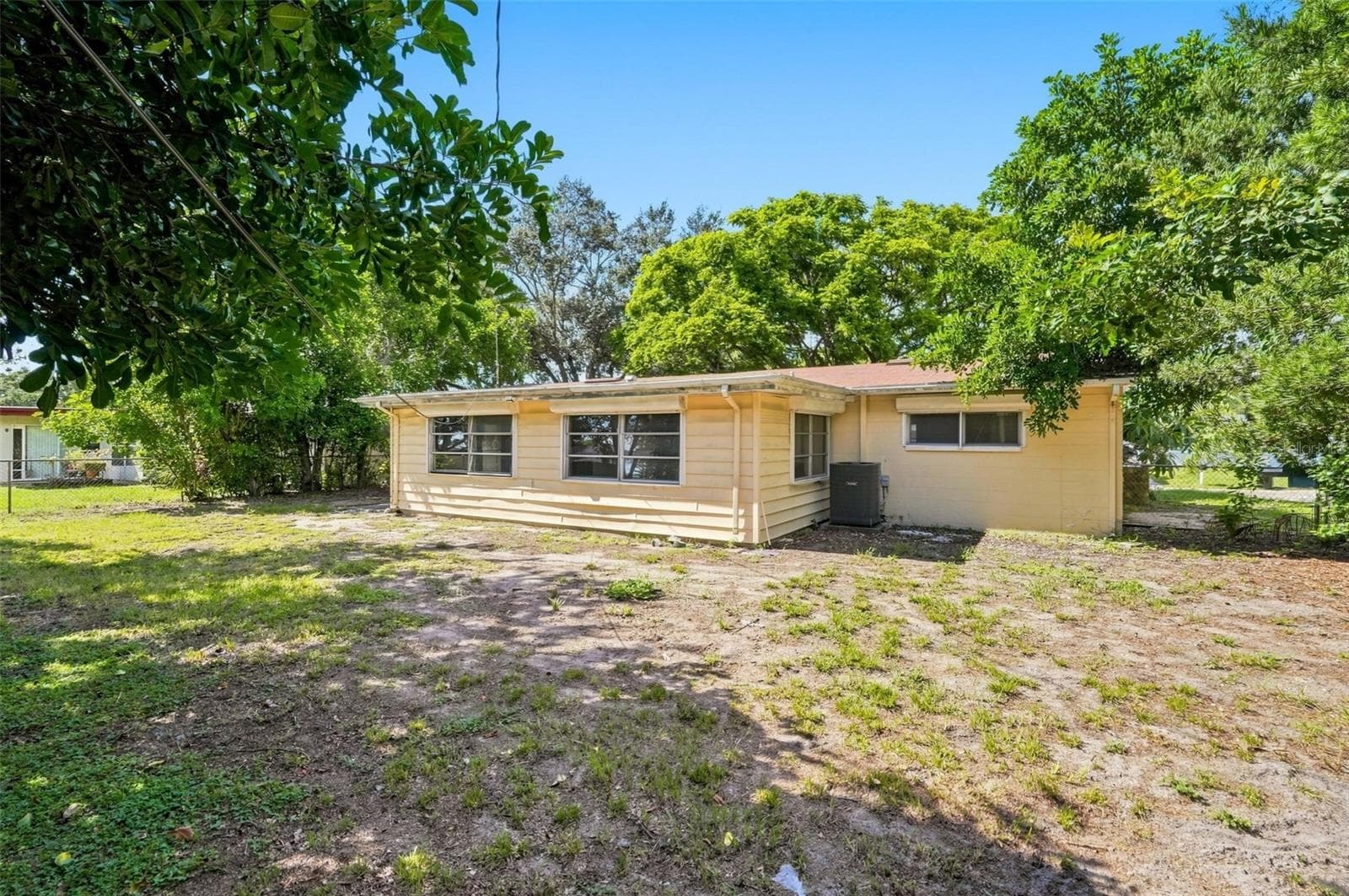 Single Family Residence at 6226 42ND AVE N, ST PETERSBURG, photo 32 of 34