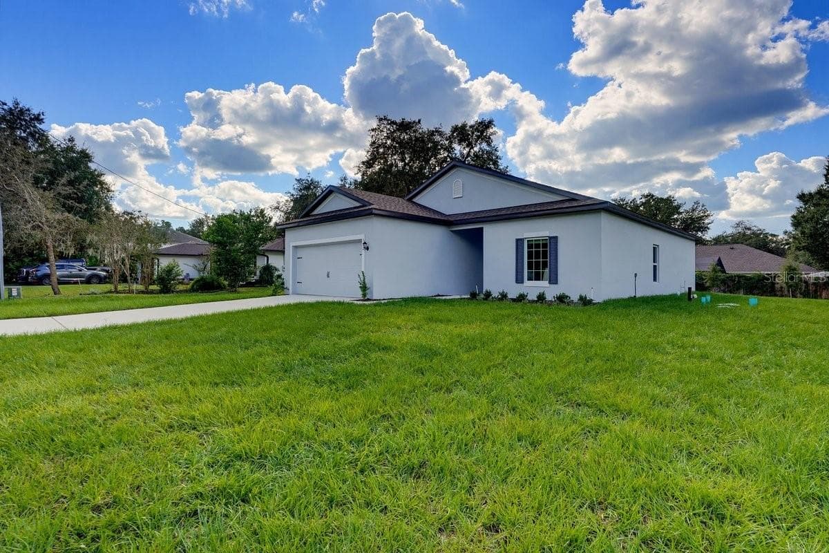 Single Family Residence at 112 CLAYMORE ST, DELTONA, photo 5 of 36
