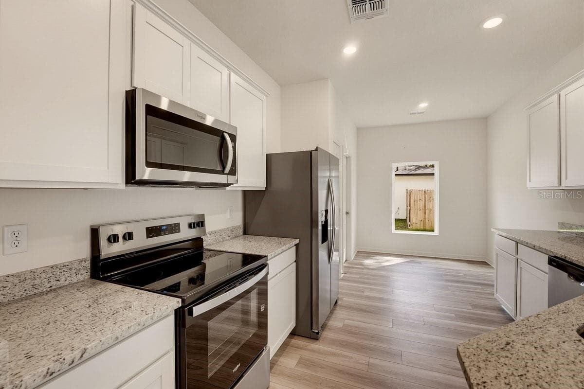 Single Family Residence at 112 CLAYMORE ST, DELTONA, photo 11 of 36
