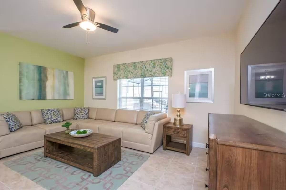 Townhouse at 4870 CLOCK TOWER DR, KISSIMMEE, photo 9 of 19