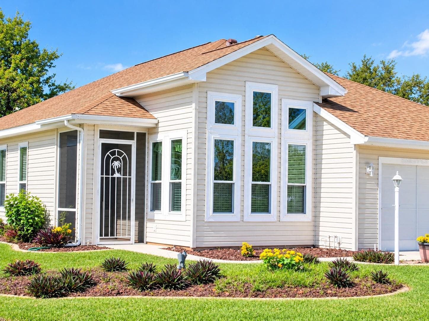 Single Family Residence at 6105 DORY WAY, TAVARES, photo 2 of 66