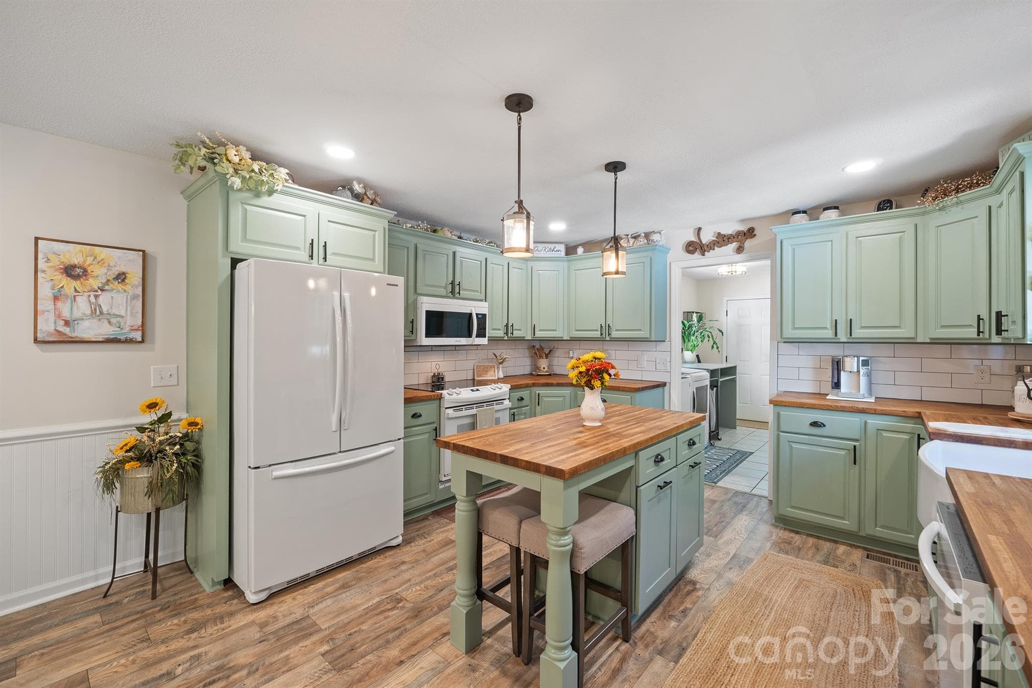 Single Family Residence at 2105 Valley View Lane, Lincolnton, photo 11 of 43