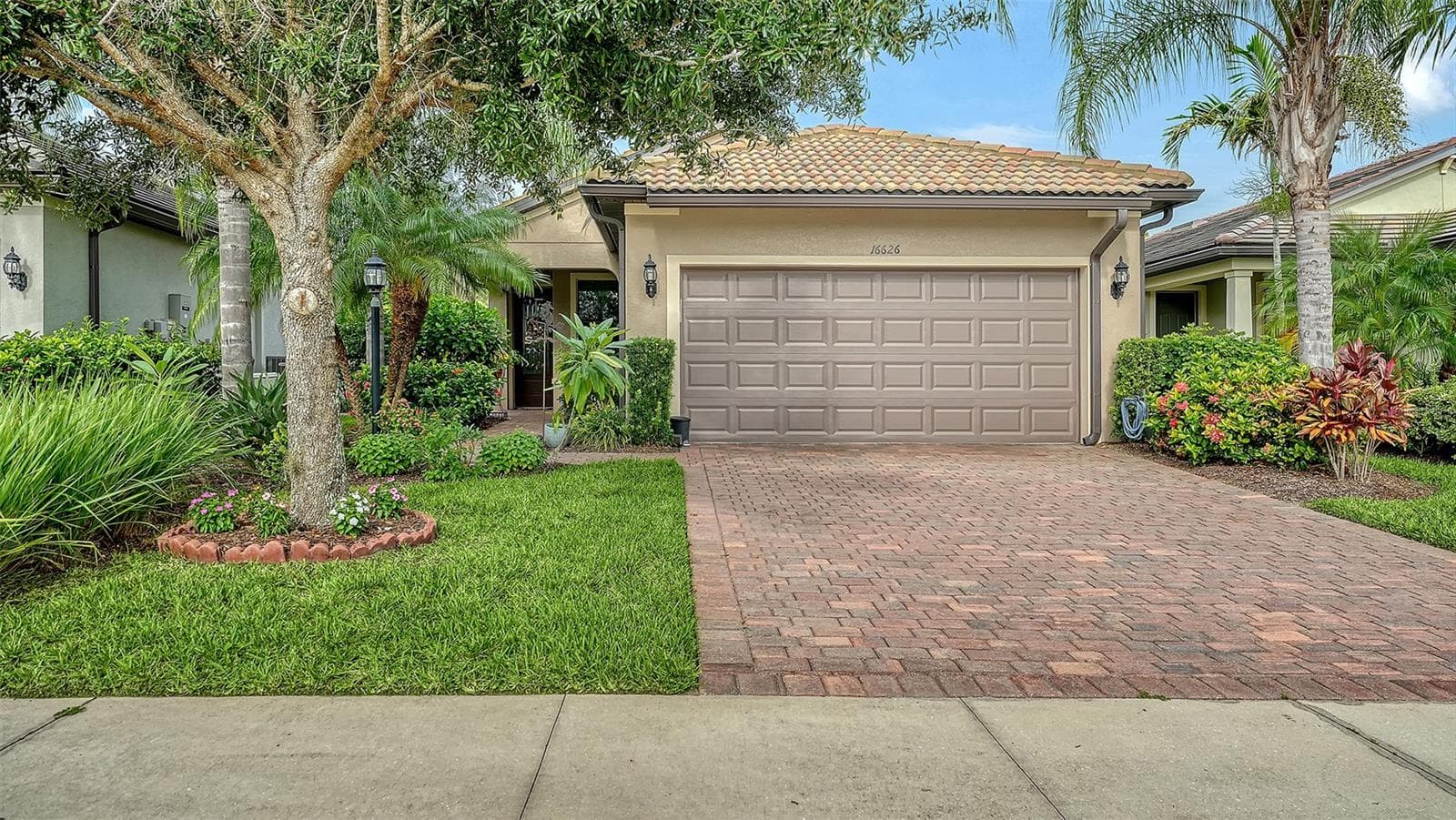 Single Family Residence at 16626 BLACKWATER TER, BRADENTON, photo 2 of 59