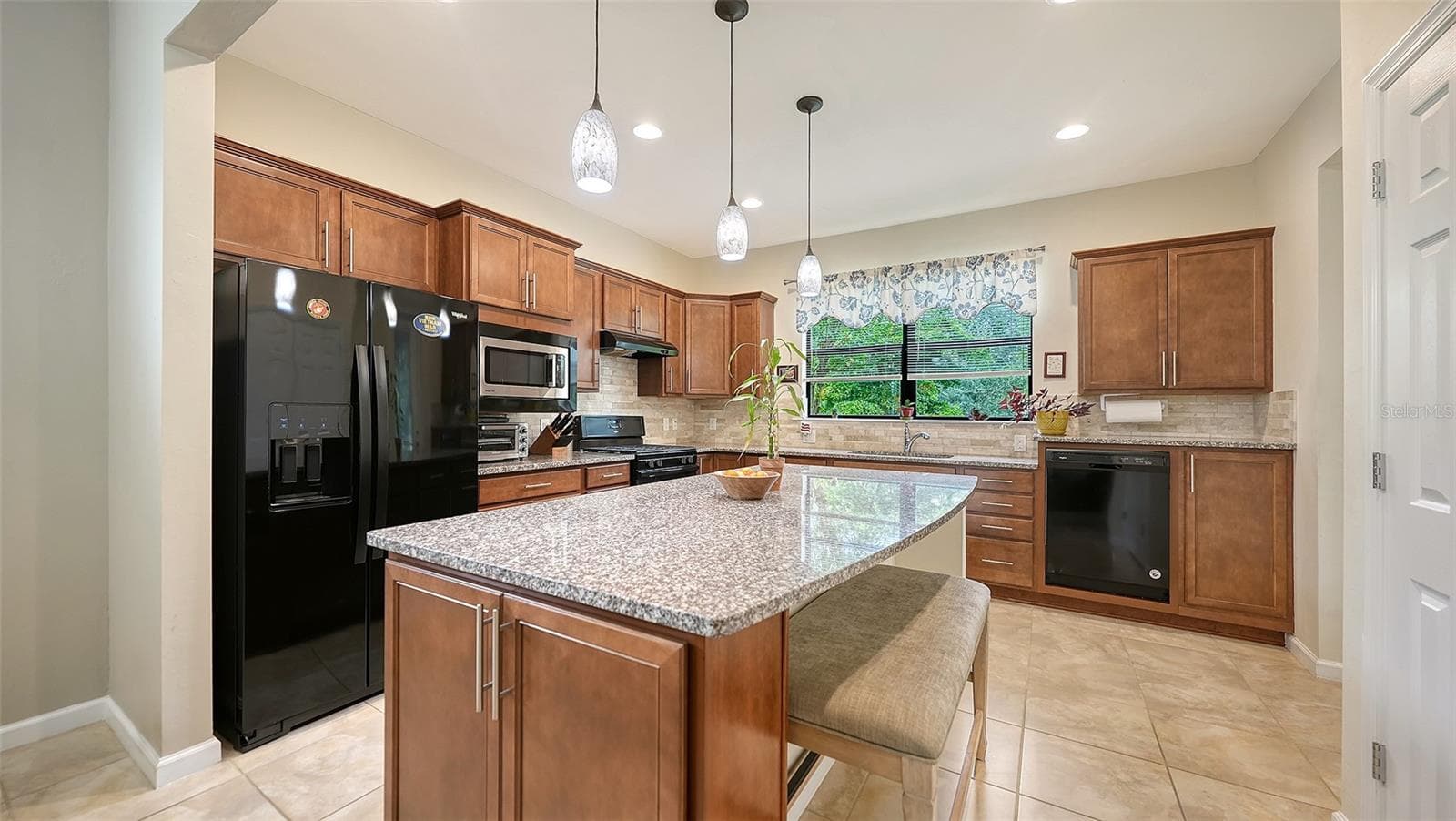 Single Family Residence at 16626 BLACKWATER TER, BRADENTON, photo 19 of 59