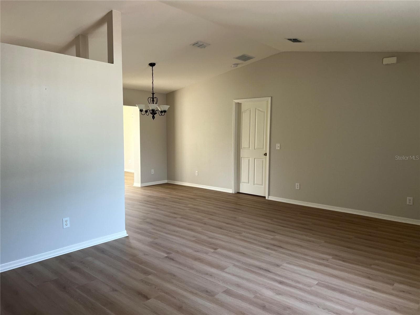 Single Family Residence at 6035 SW 98TH STREET RD, OCALA, photo 14 of 24