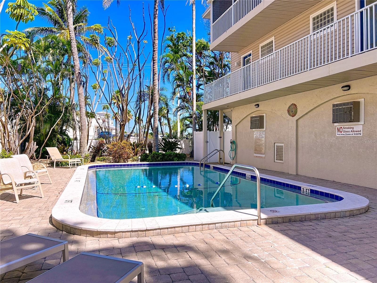 Condominium at 3100 GULF DR #2, HOLMES BEACH, photo 45 of 48