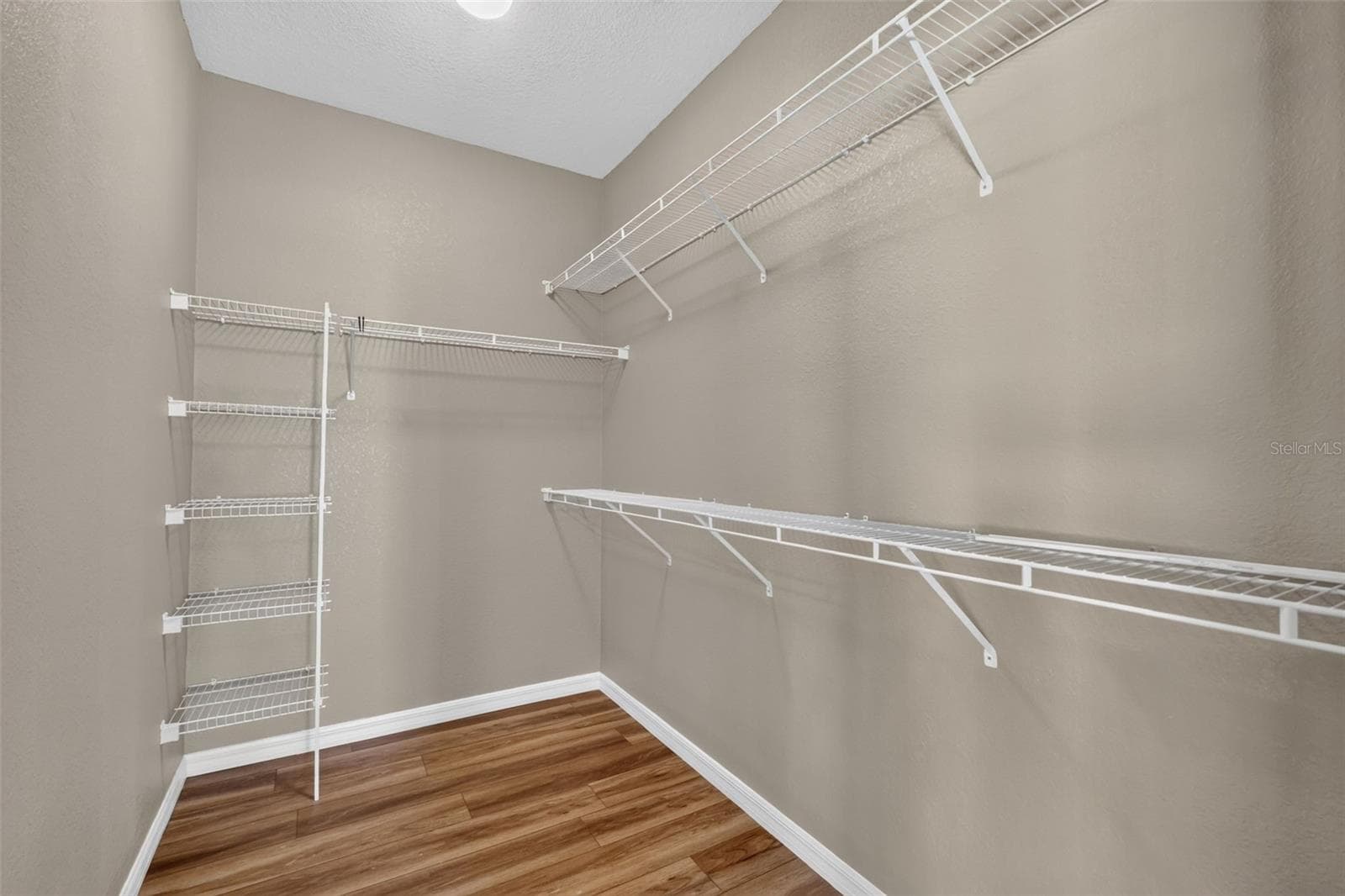 Single Family Residence at 13143 SE 97TH TERRACE RD, SUMMERFIELD, photo 20 of 30