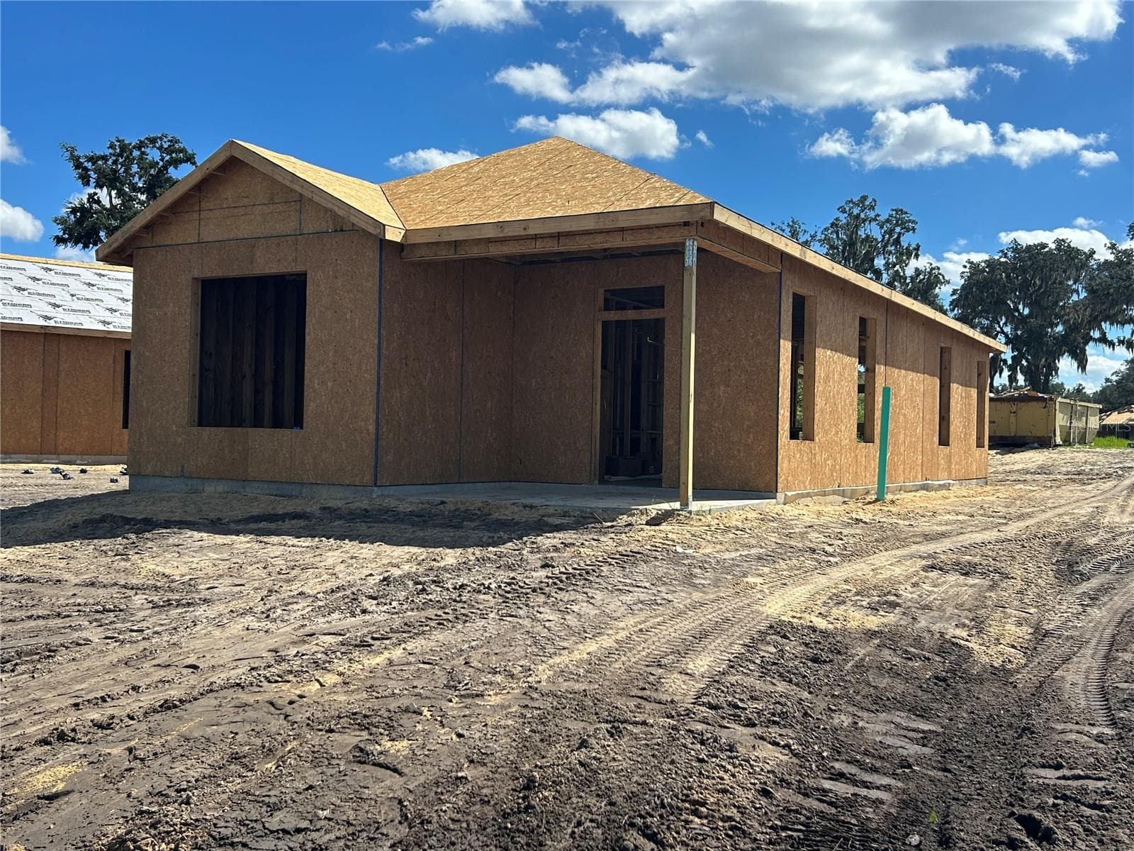 Under Construction - 12025 LAKESHORE WAY, OXFORD