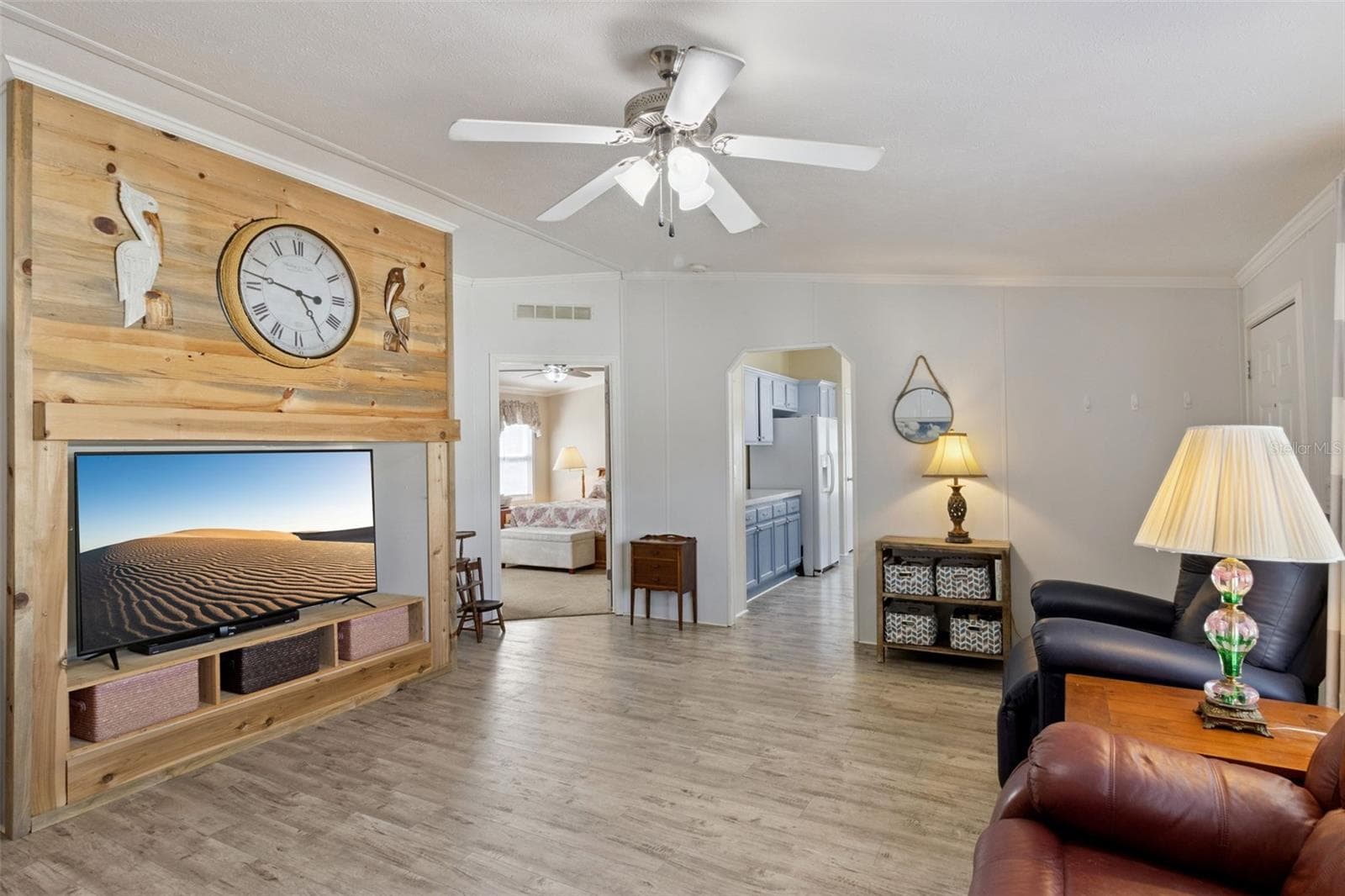 Manufactured Home at 3100 MARK LN, LAKE WALES, photo 2 of 26