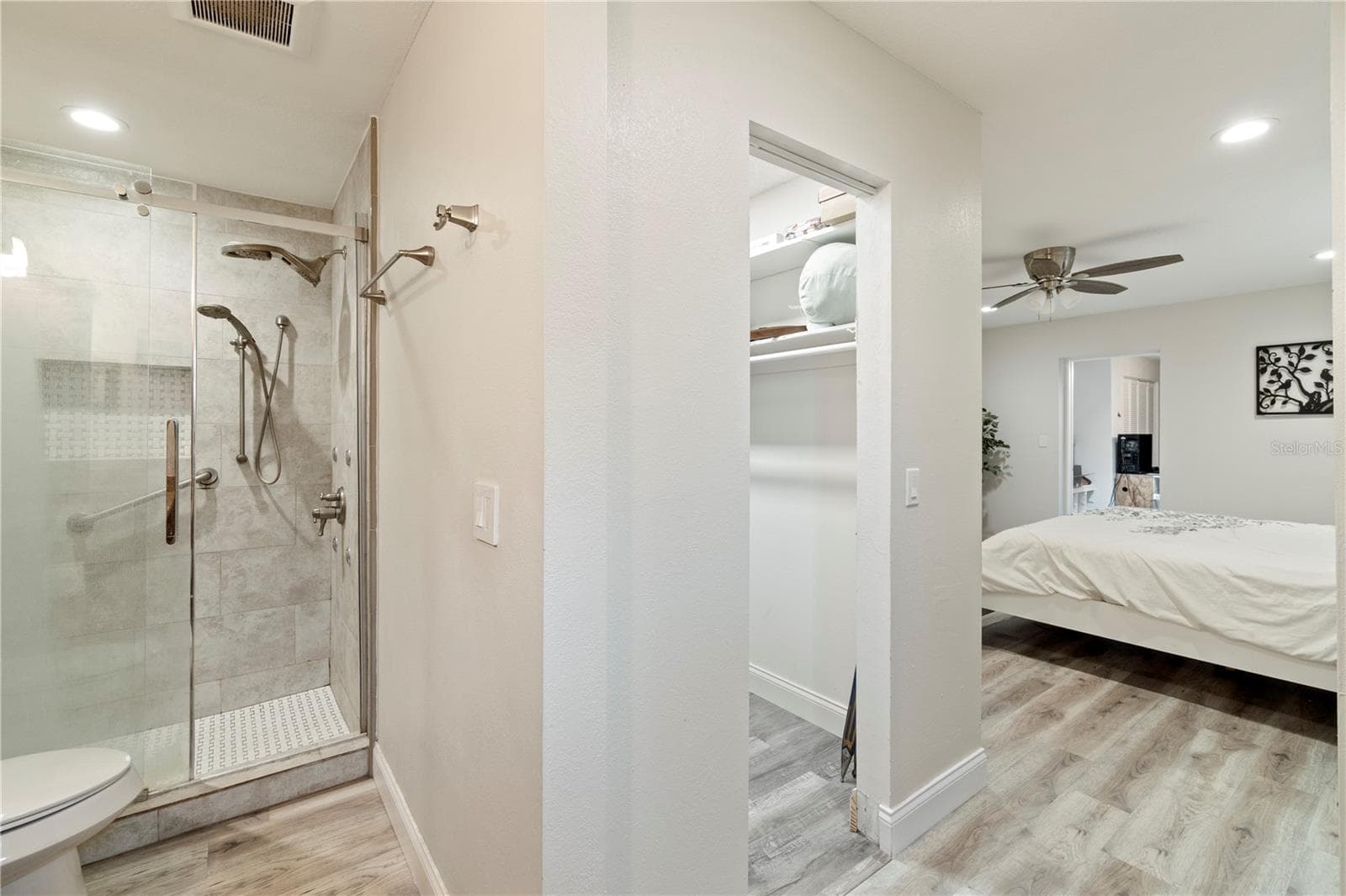 Master Bath - 235 TOLLGATE TRL, LONGWOOD