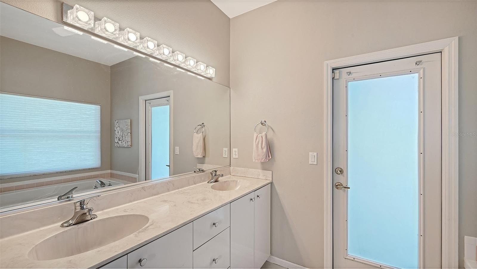 Single Family Residence at 5179 LITTLE BROOK CT, SARASOTA, photo 21 of 67