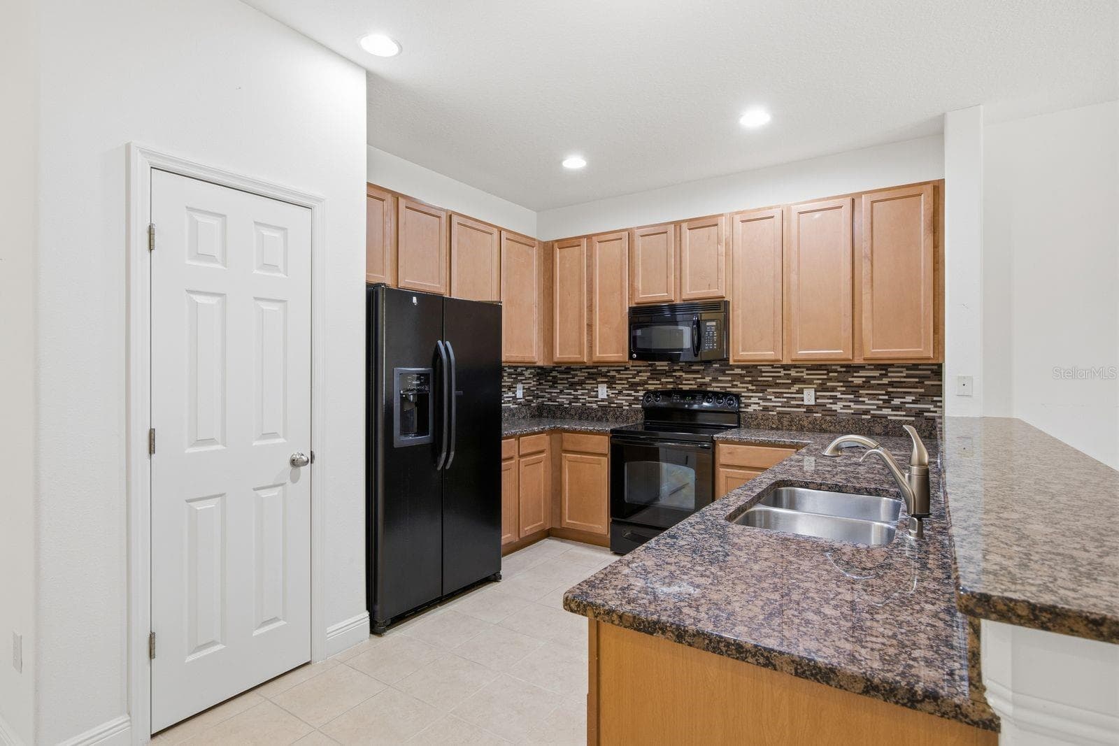 Villa at 2334 BARRACUDA CT, HOLIDAY, photo 9 of 35