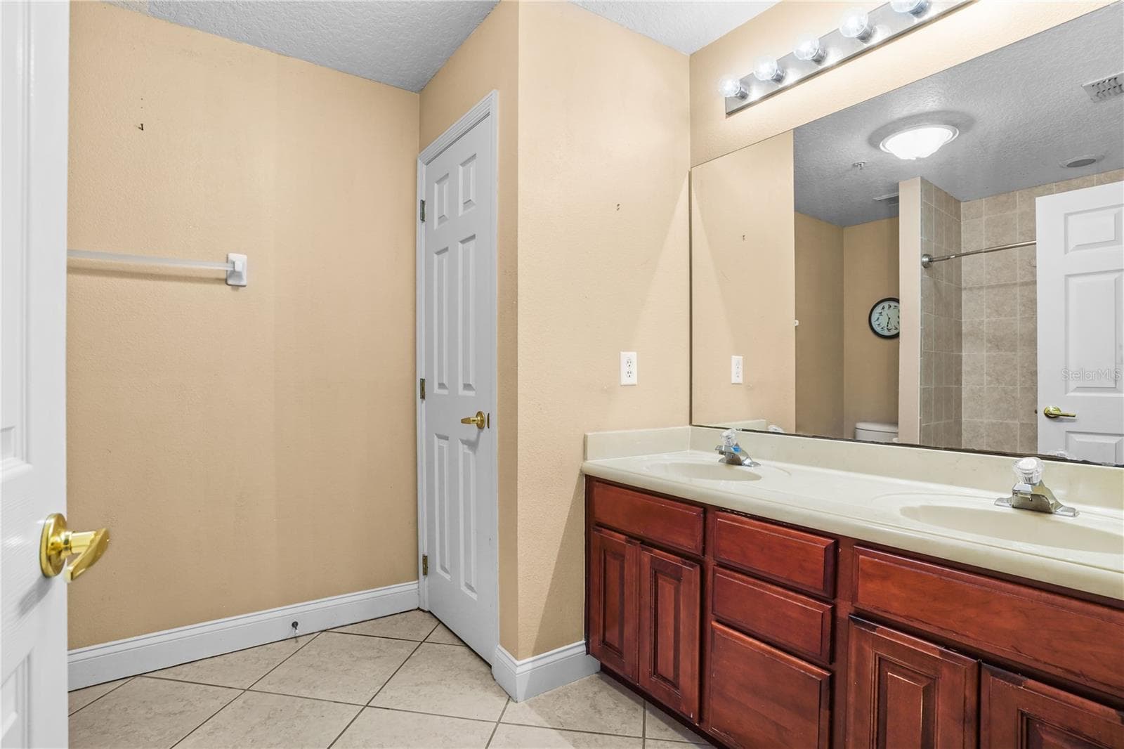 Townhouse at 2223 WEKIVA VILLAGE LN, APOPKA, photo 28 of 34