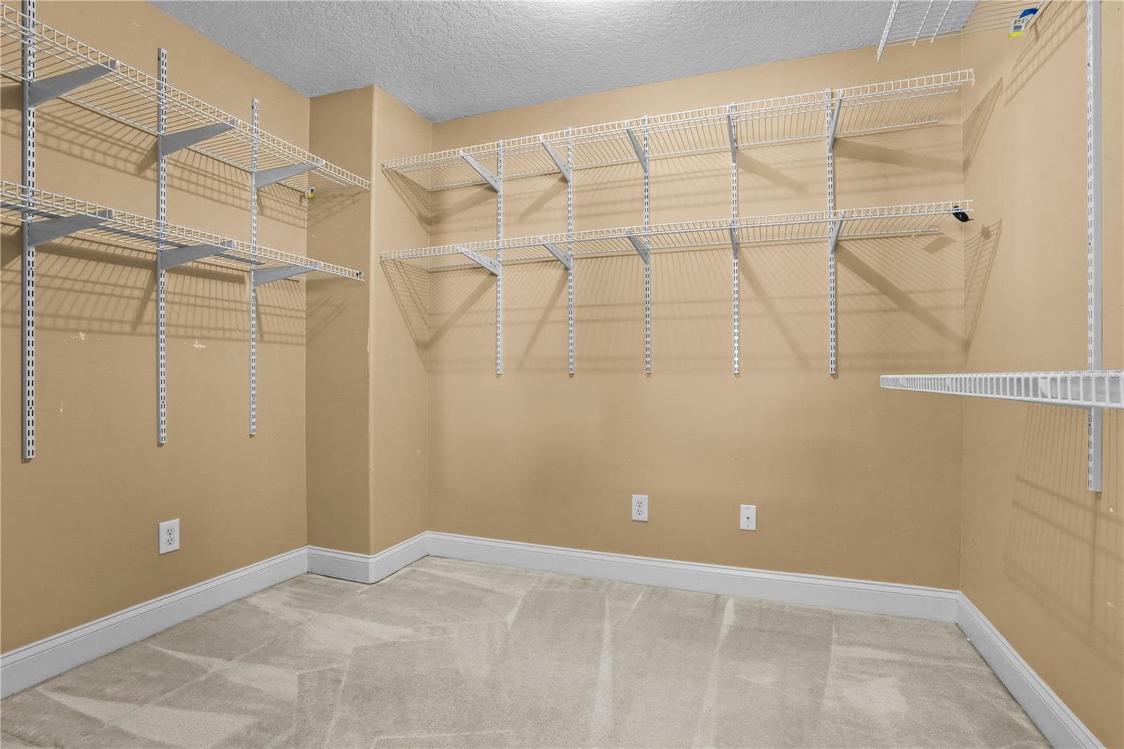 Oversized Storage Closet Upstairs - 2223 WEKIVA VILLAGE LN, APOPKA