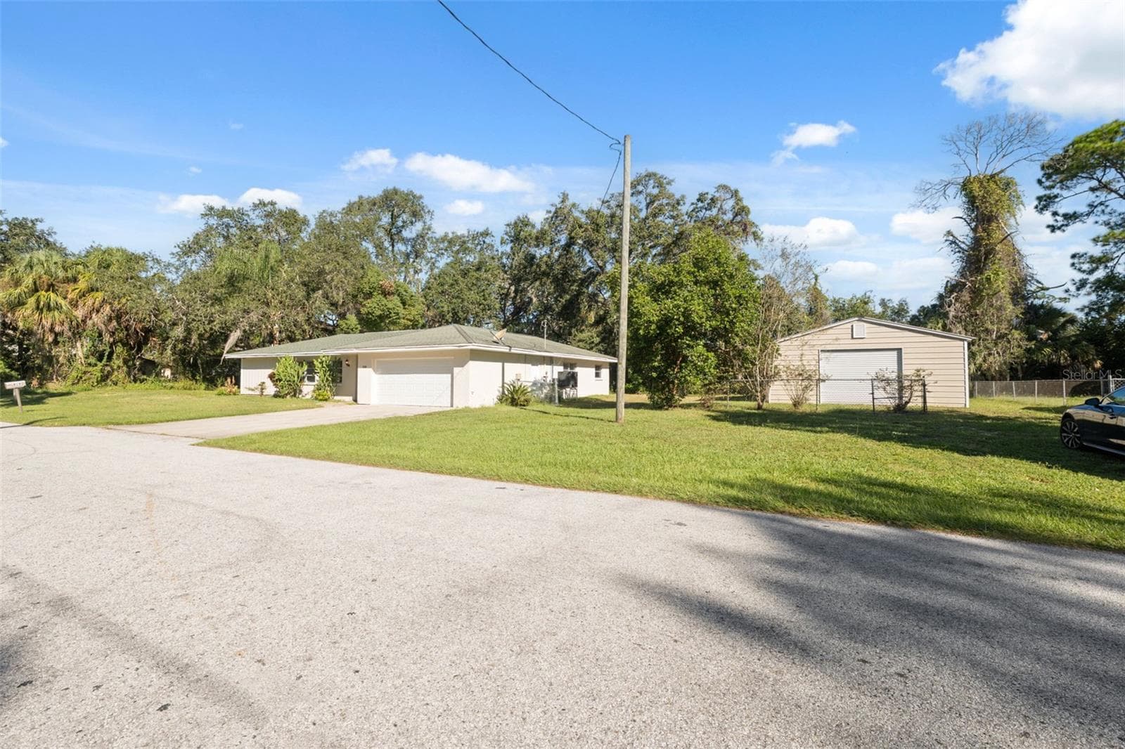 Single Family Residence at 8103 GULF WAY, HUDSON, photo 3 of 36