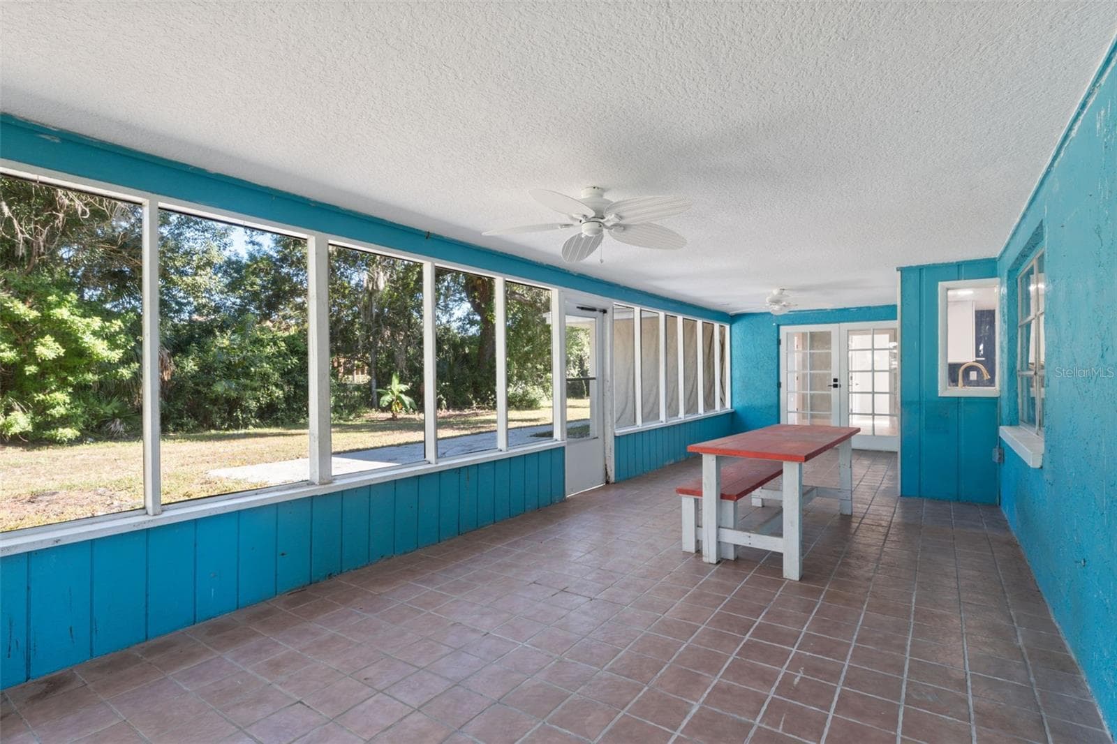 SCREENED PORCH - 8103 GULF WAY, HUDSON