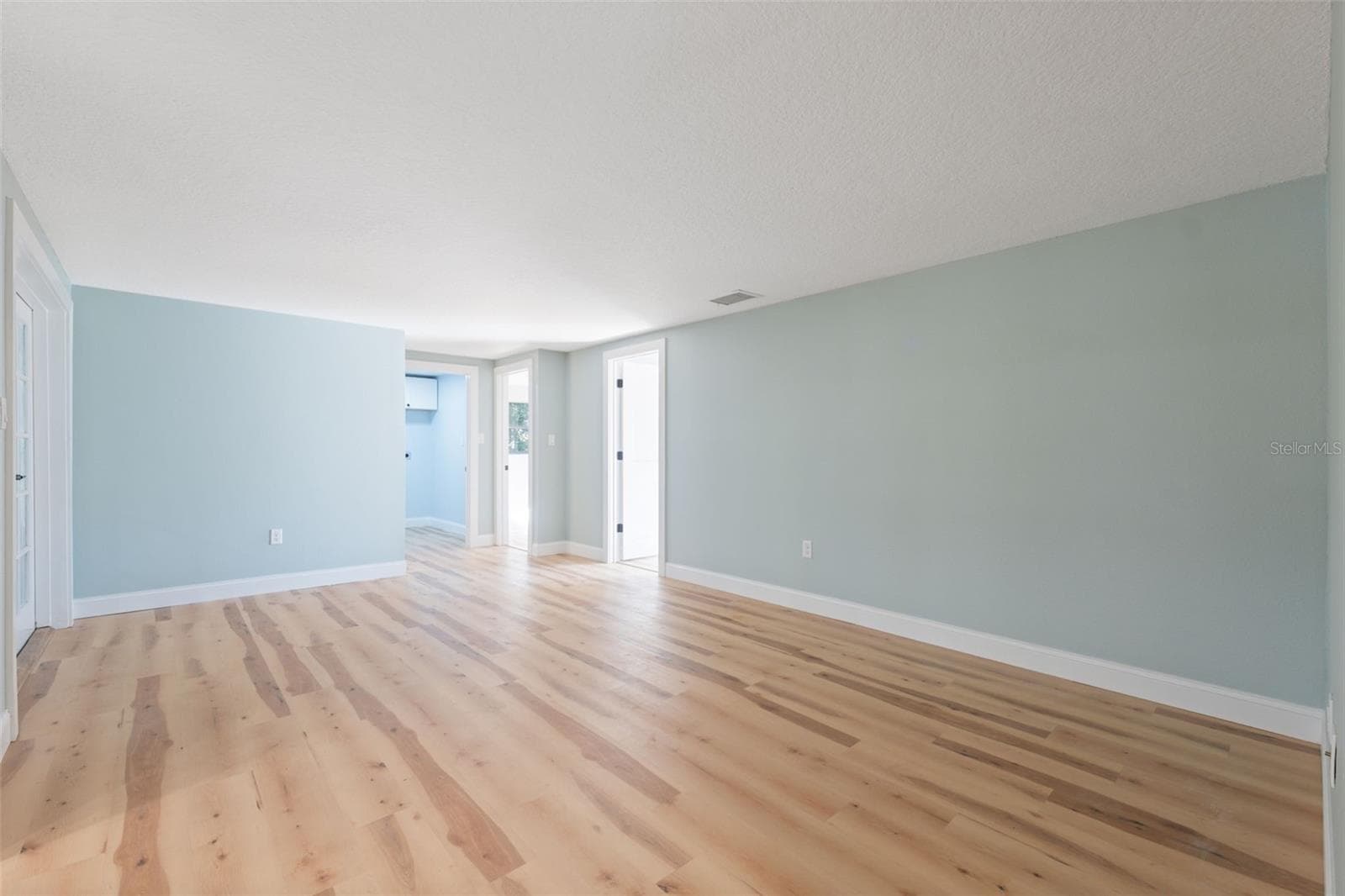 FAMILY ROOM - 8103 GULF WAY, HUDSON