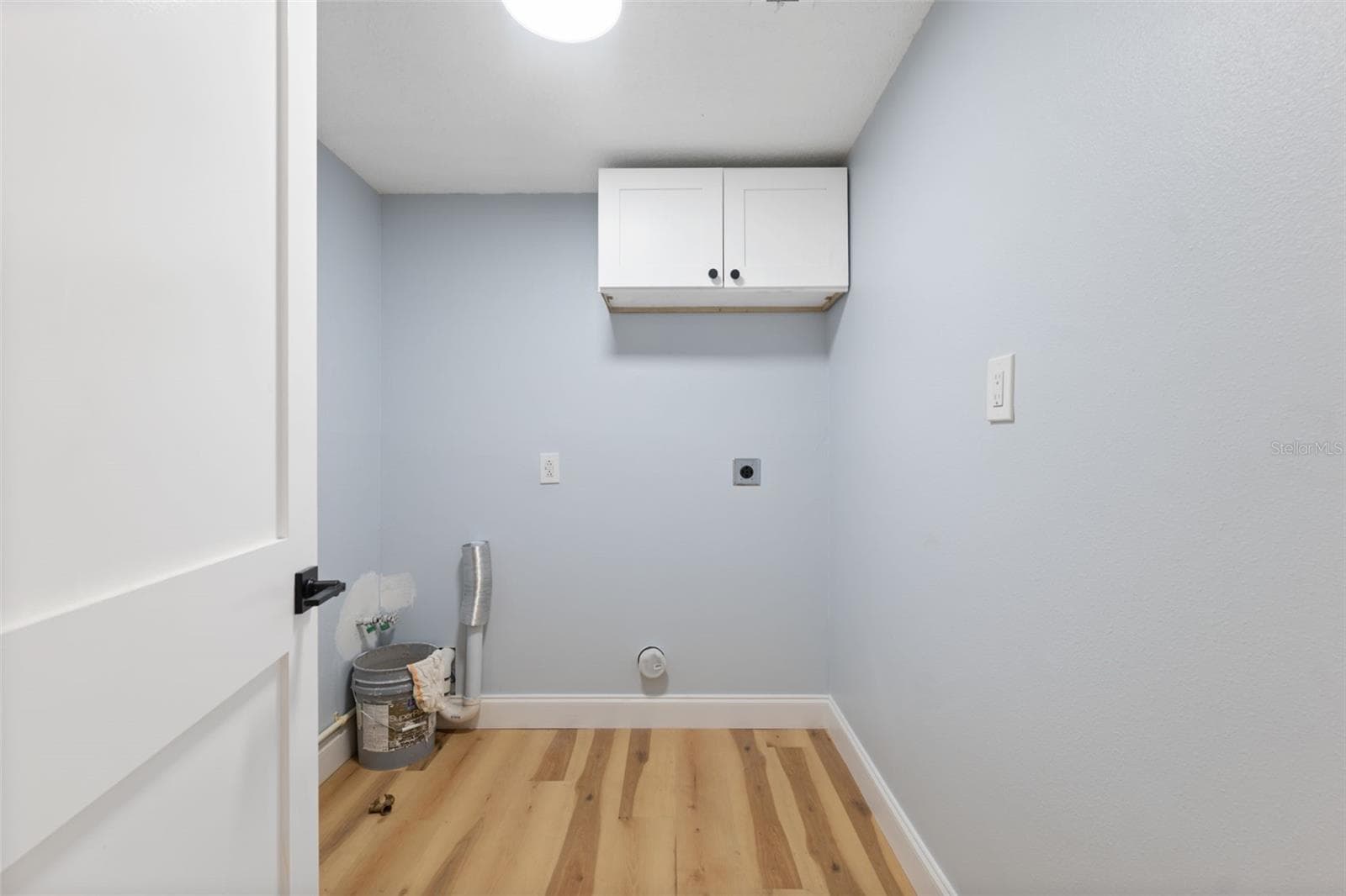 LAUNDRY ROOM - 8103 GULF WAY, HUDSON