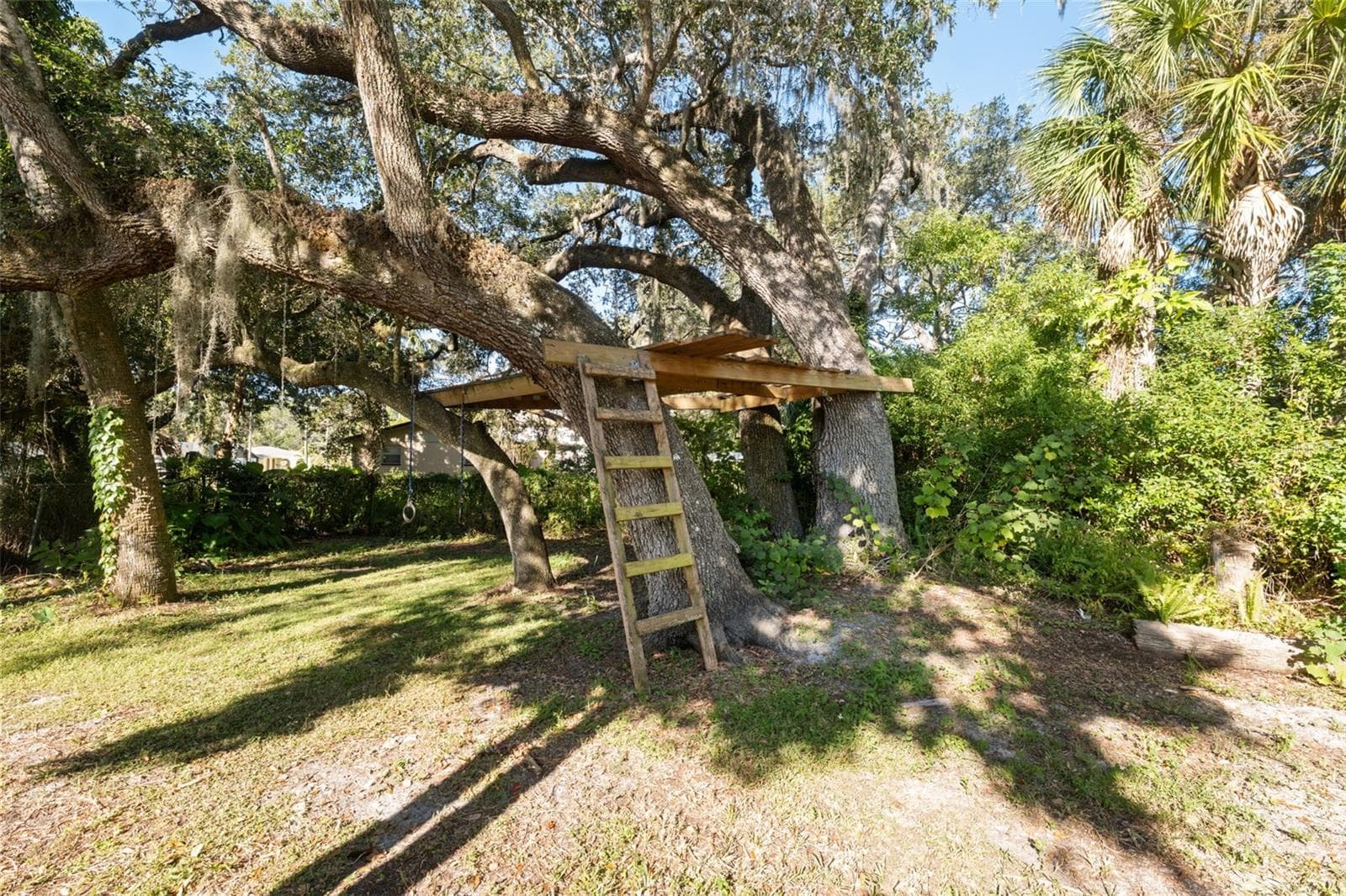BACKYARD - 8103 GULF WAY, HUDSON