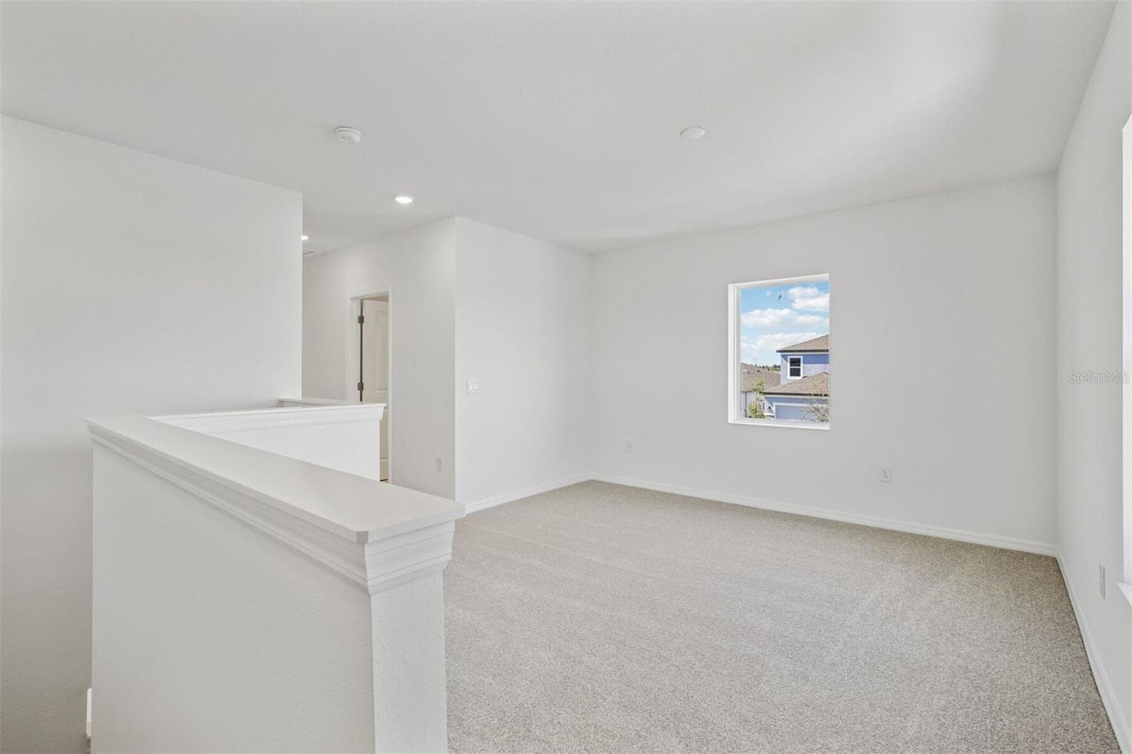 Single Family Residence at 8708 CANARD CV, PALMETTO, photo 32 of 54