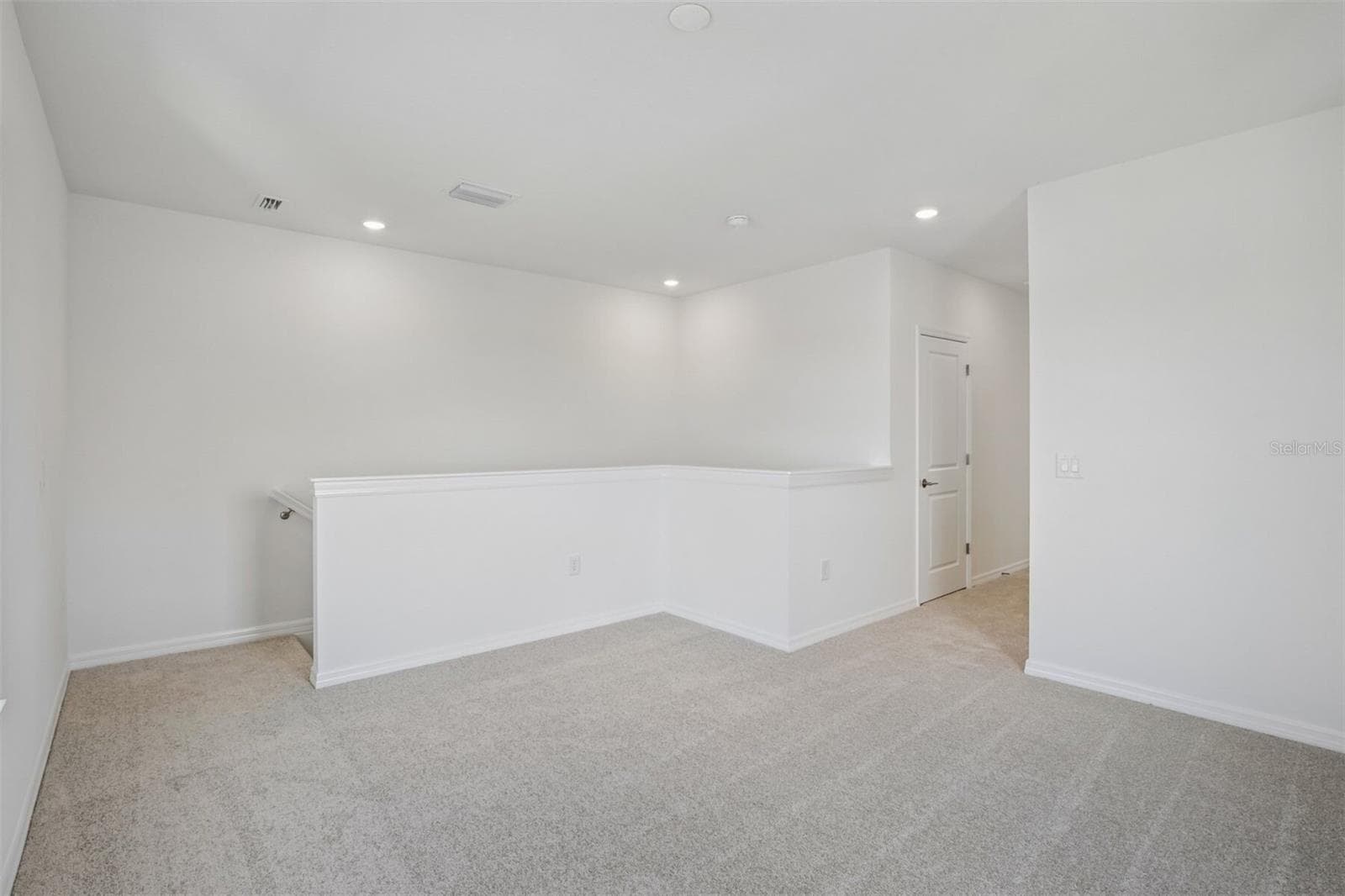 Single Family Residence at 8708 CANARD CV, PALMETTO, photo 34 of 54