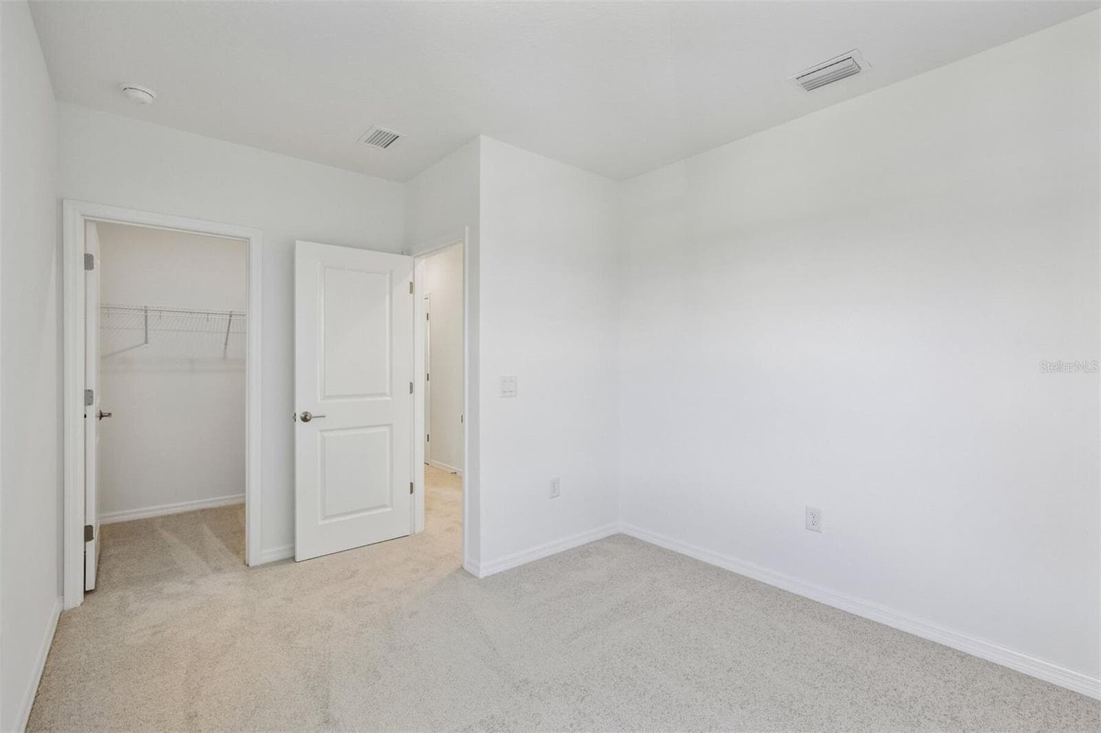 Single Family Residence at 8708 CANARD CV, PALMETTO, photo 42 of 54