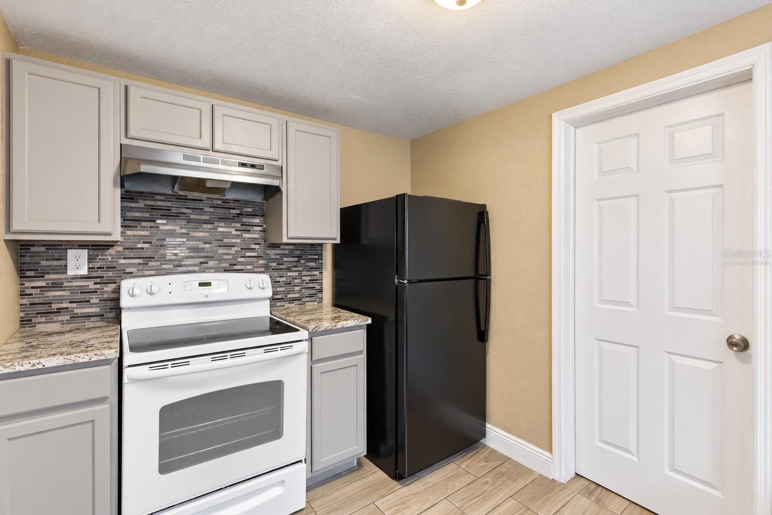 Virtually Staged Empty - 1307 W KALEY AVE, ORLANDO