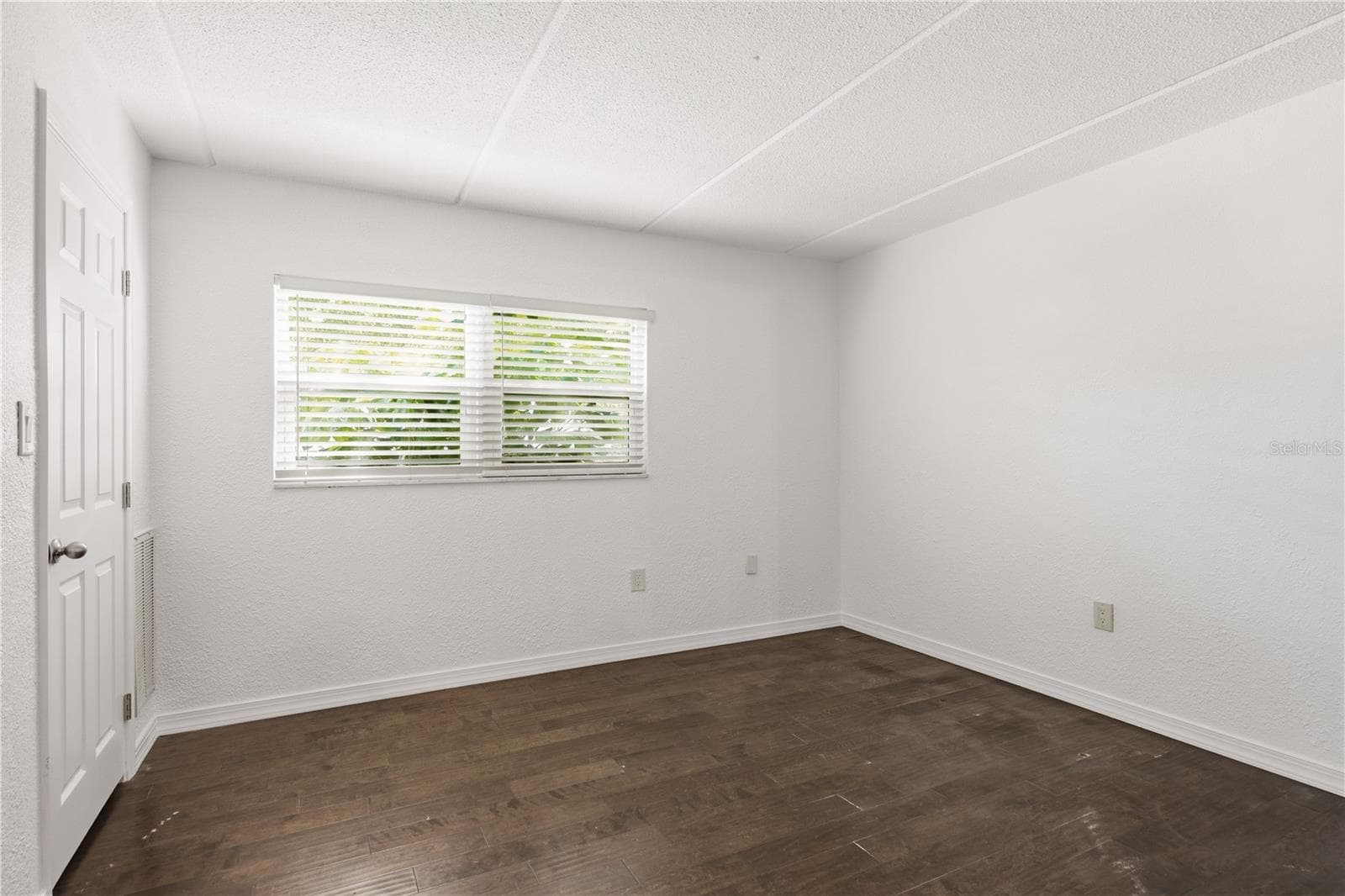 Bedroom 1 - 821 DELEON CT #109, DUNEDIN