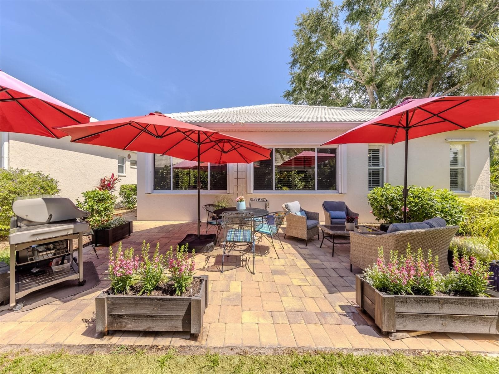 Single Family Residence at 1102 SOUTHLAKE CT, VENICE, photo 15 of 54