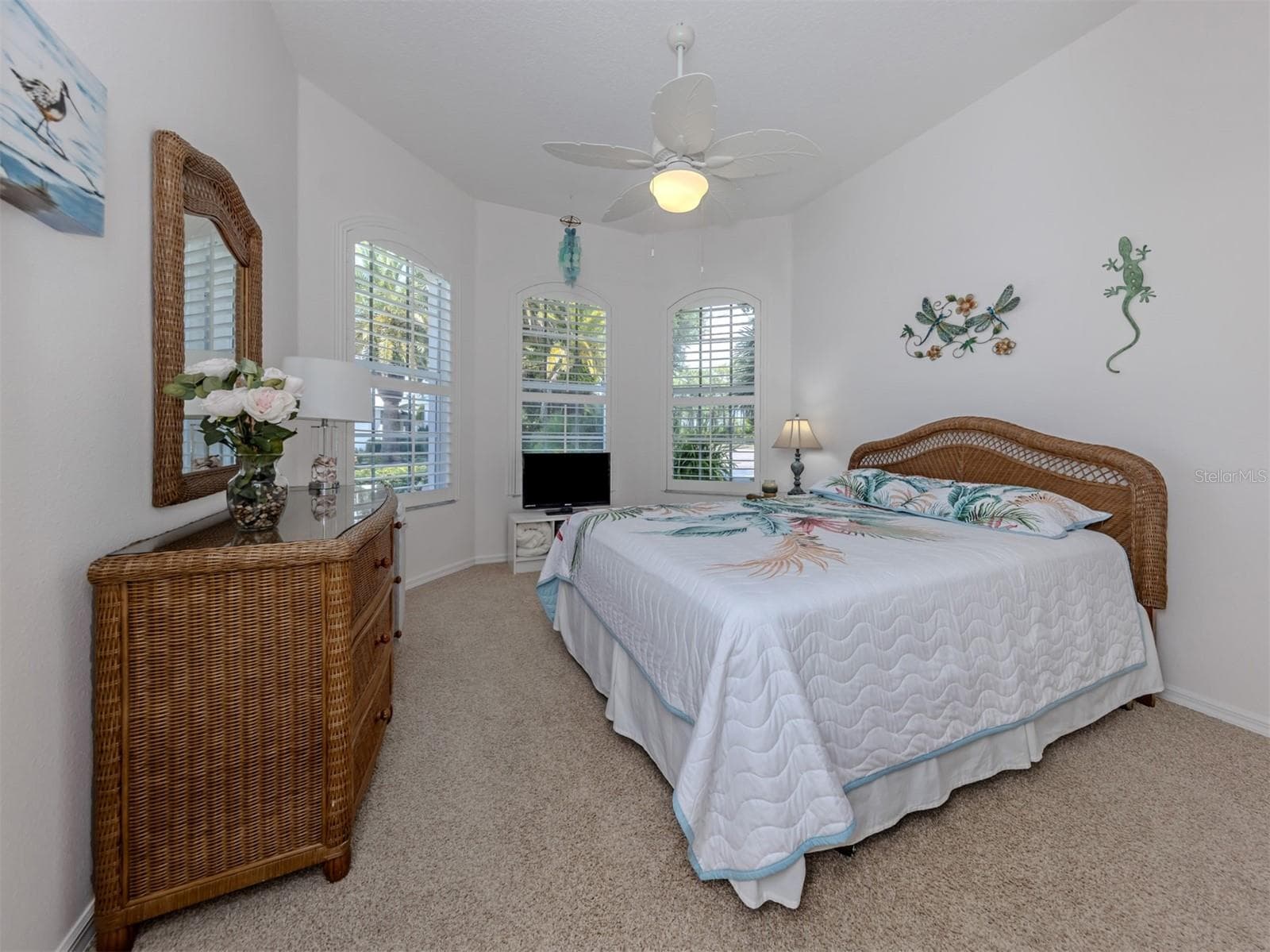Single Family Residence at 1102 SOUTHLAKE CT, VENICE, photo 20 of 54