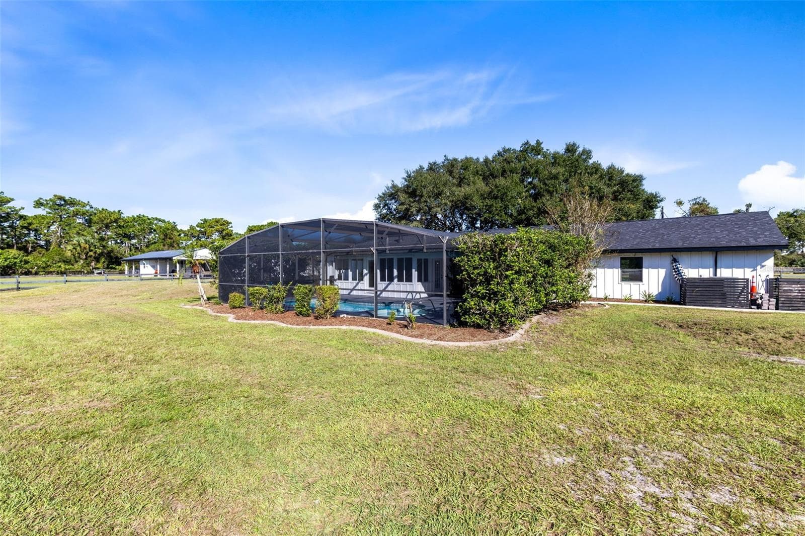 View of the back of the house. - 2670 MILLS CREEK RD, CHULUOTA