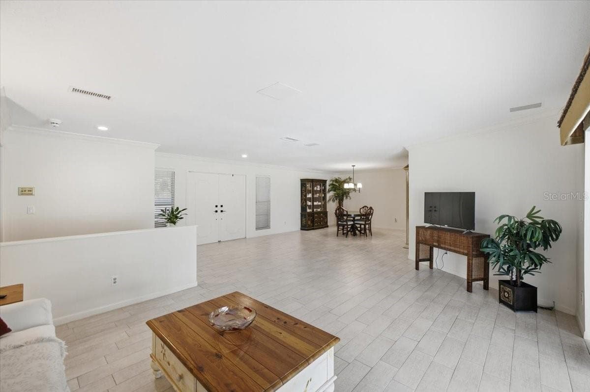Single Family Residence at 3168 MASTERS DR, CLEARWATER, photo 7 of 65