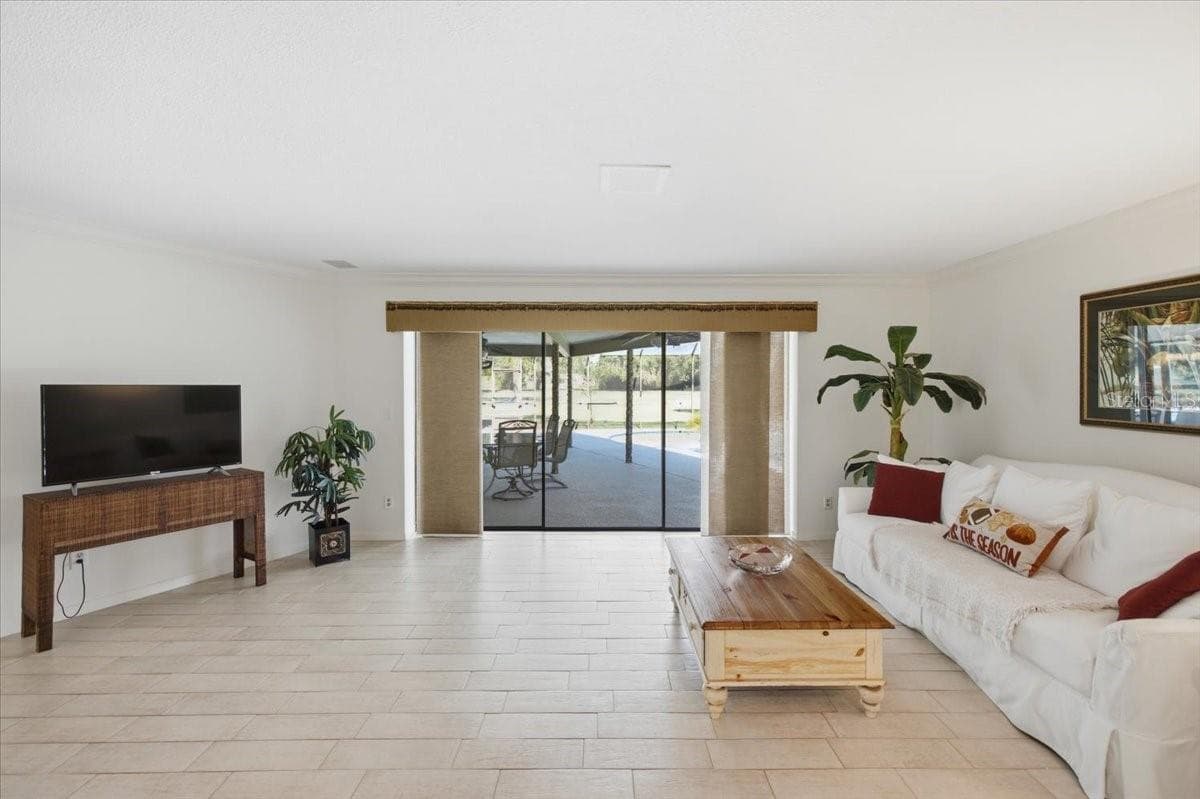 Single Family Residence at 3168 MASTERS DR, CLEARWATER, photo 8 of 65