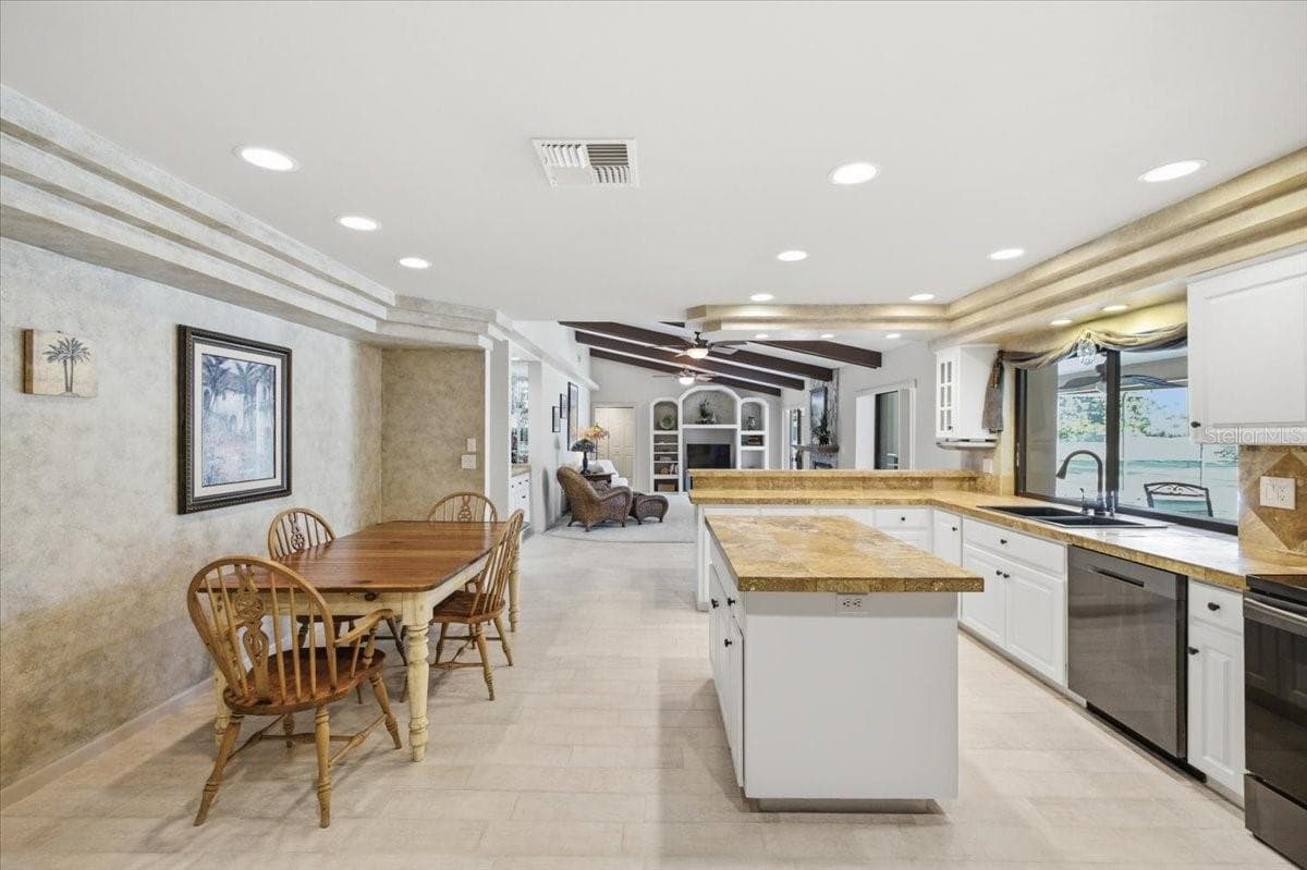 Single Family Residence at 3168 MASTERS DR, CLEARWATER, photo 13 of 65