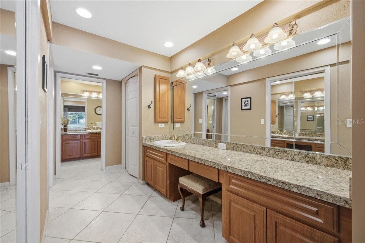 Single Family Residence at 3168 MASTERS DR, CLEARWATER, photo 31 of 65