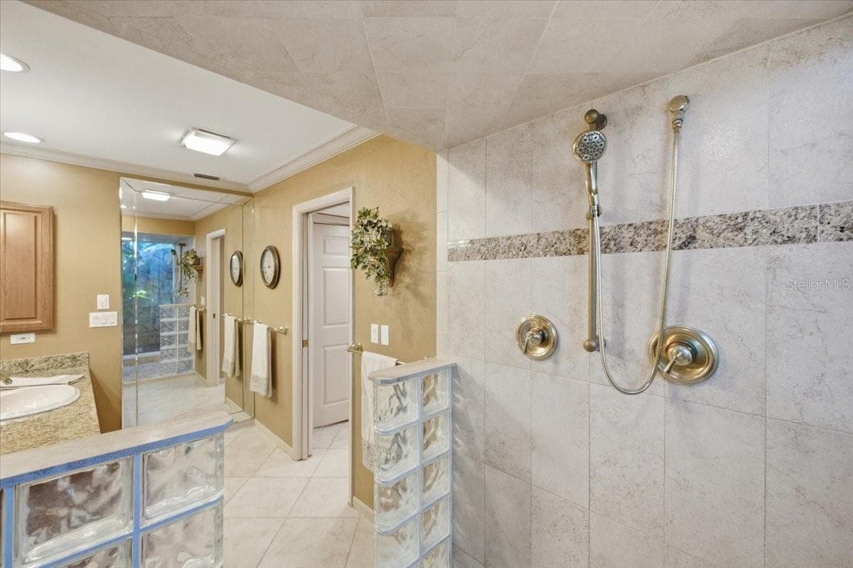 Single Family Residence at 3168 MASTERS DR, CLEARWATER, photo 35 of 65