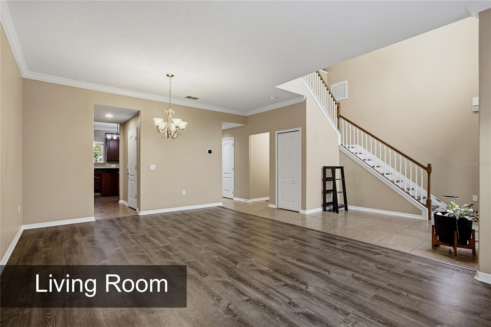 Formal Living and Dining Room - 24533 SW 11TH RD, NEWBERRY