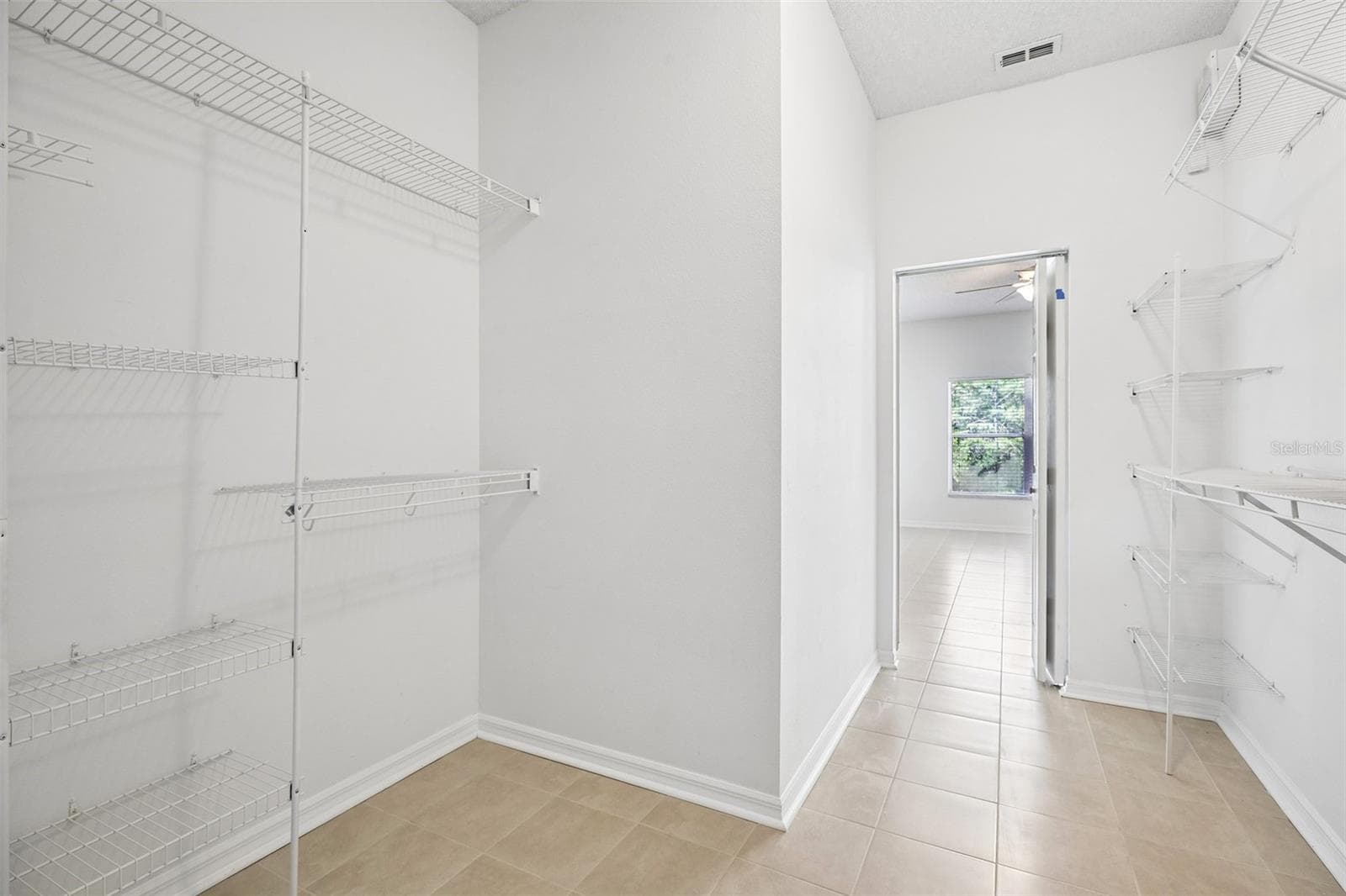 The Primary walk-in closet - 1806 ANNA CATHERINE DR, ORLANDO