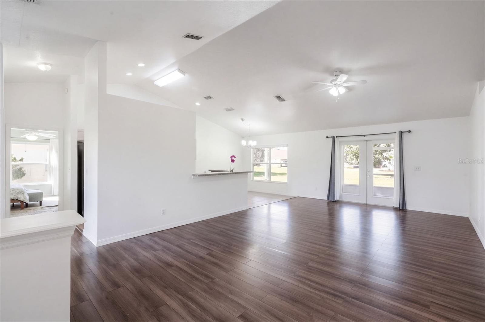 Living Room - 11413 PATRICO LOOP, CLERMONT